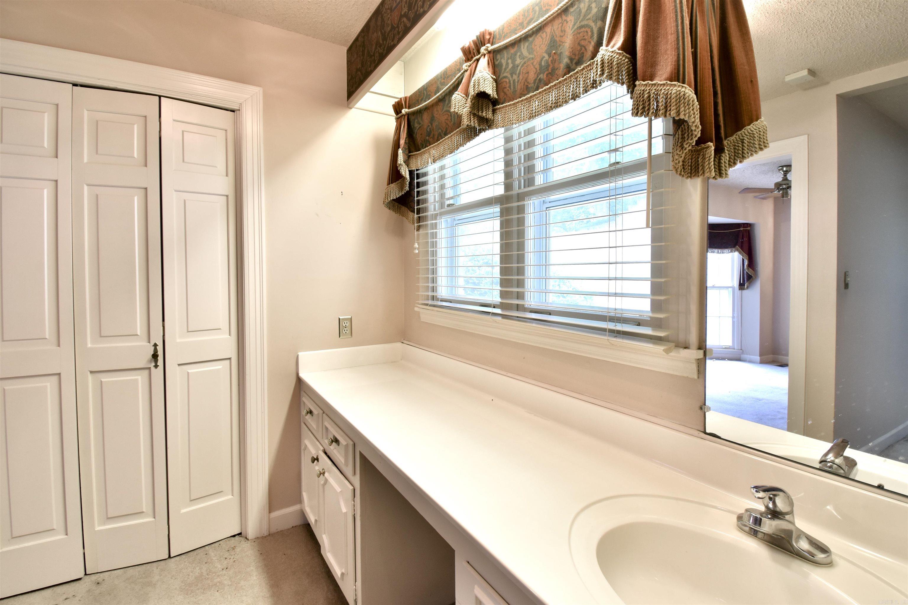 100 Quapaw Trail Property Photo 33