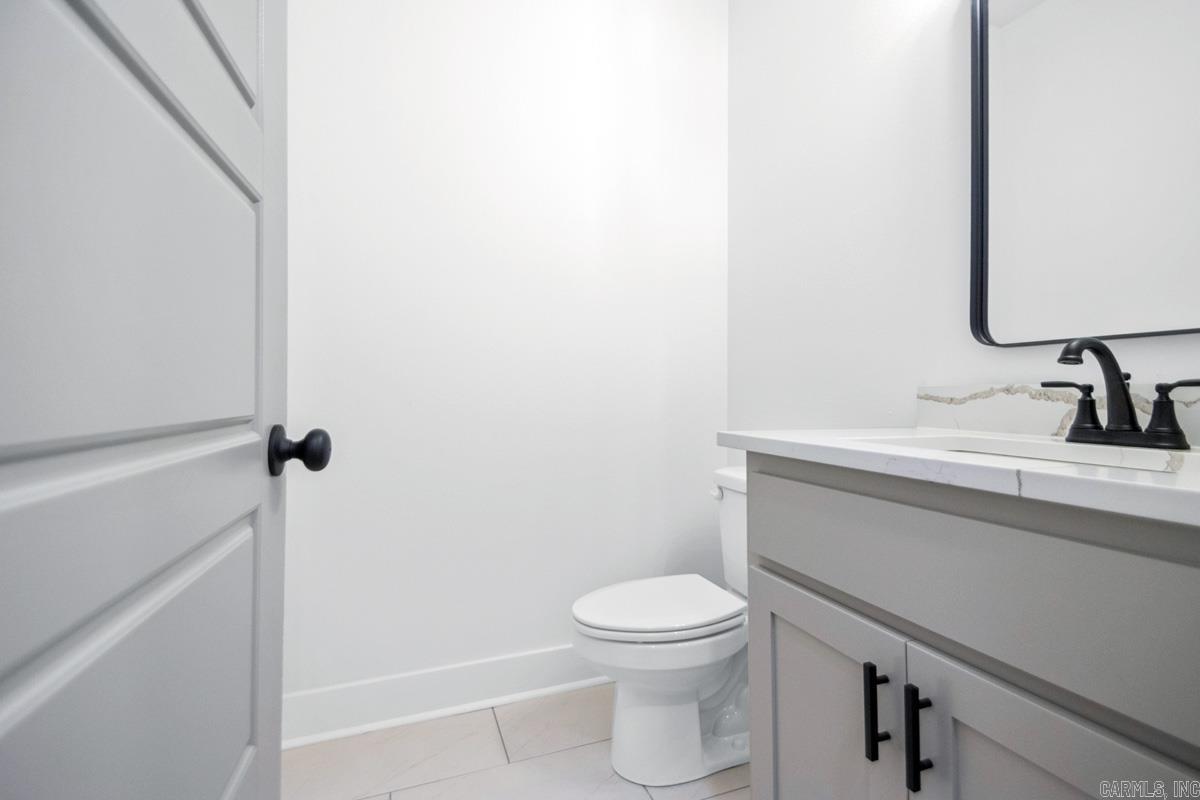 101 Kelton Lane Property Photo 22