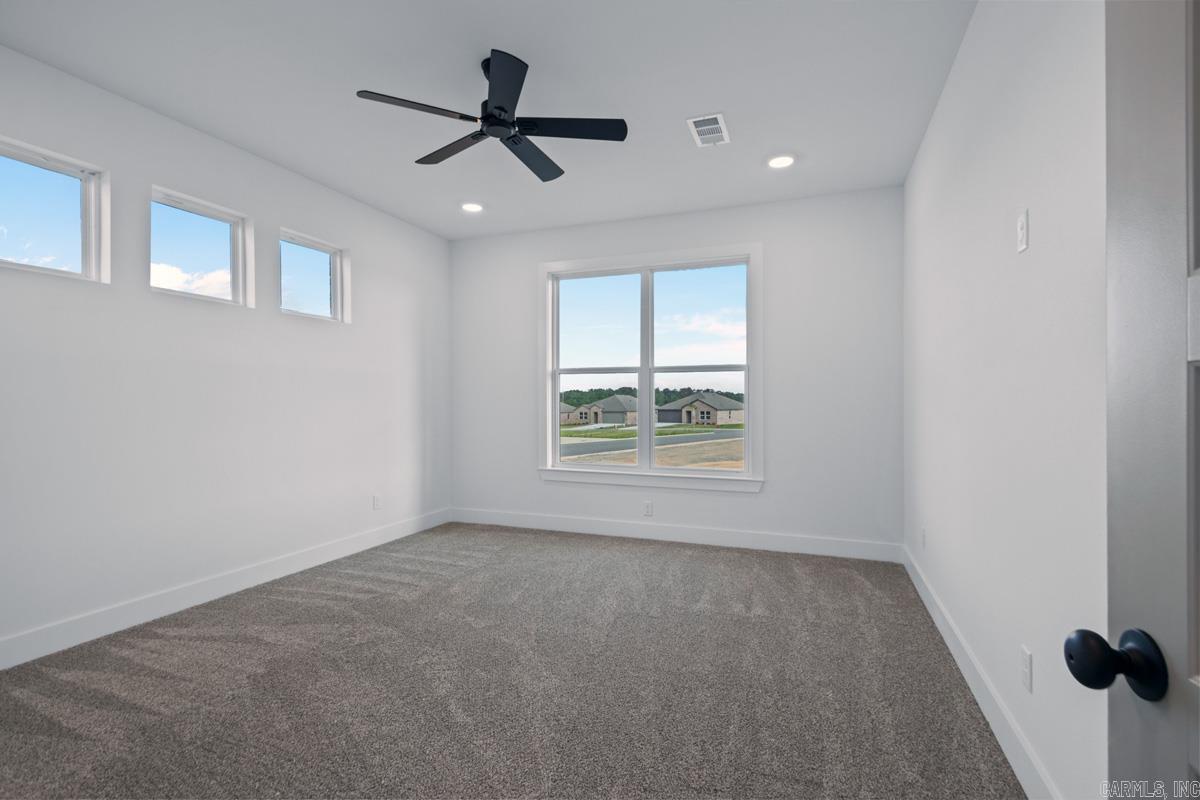 101 Kelton Lane Property Photo 33