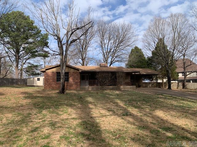 910 Oakland Drive Property Photo 2