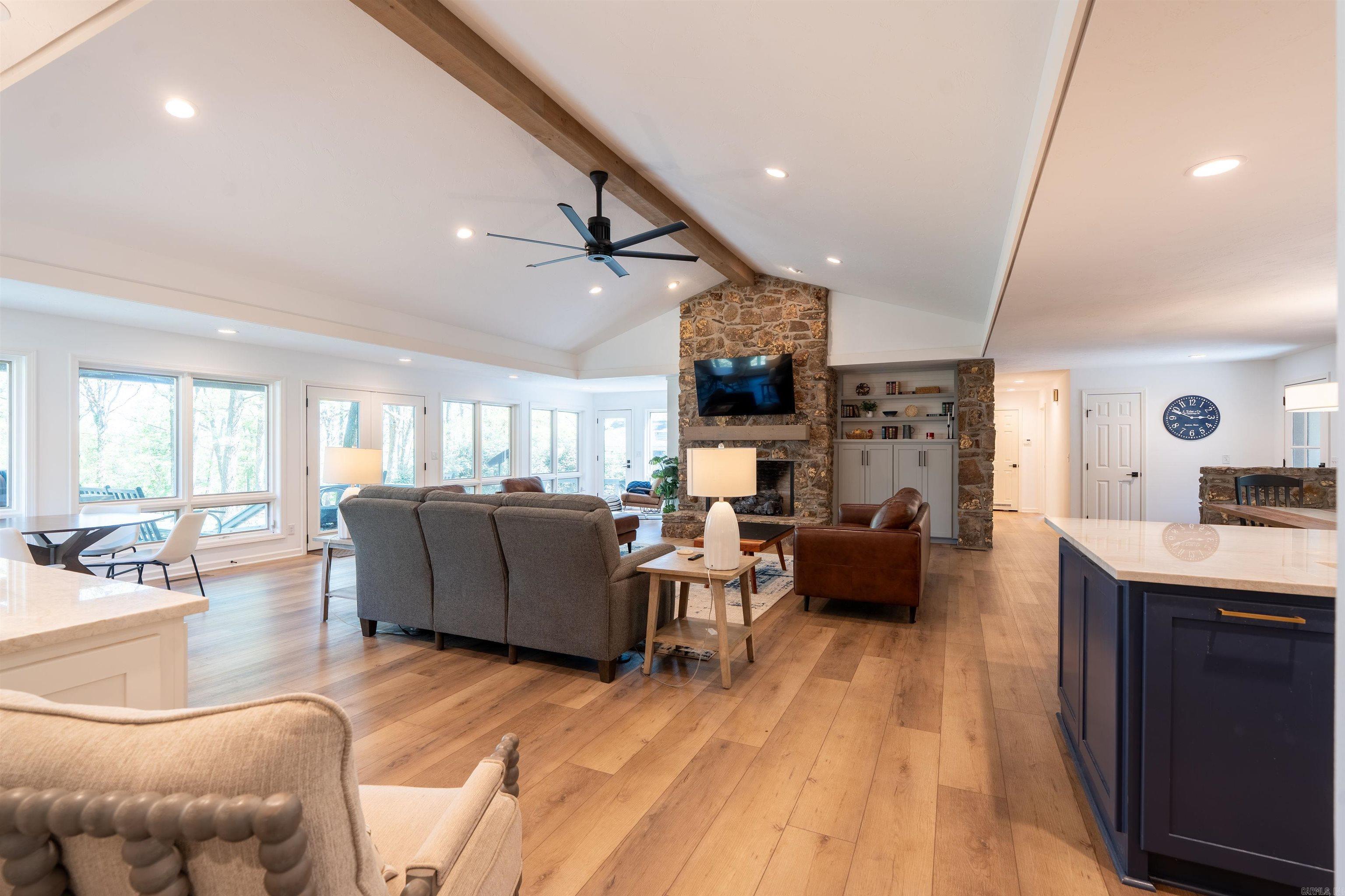 1064 Fox Chase Road Property Photo 4