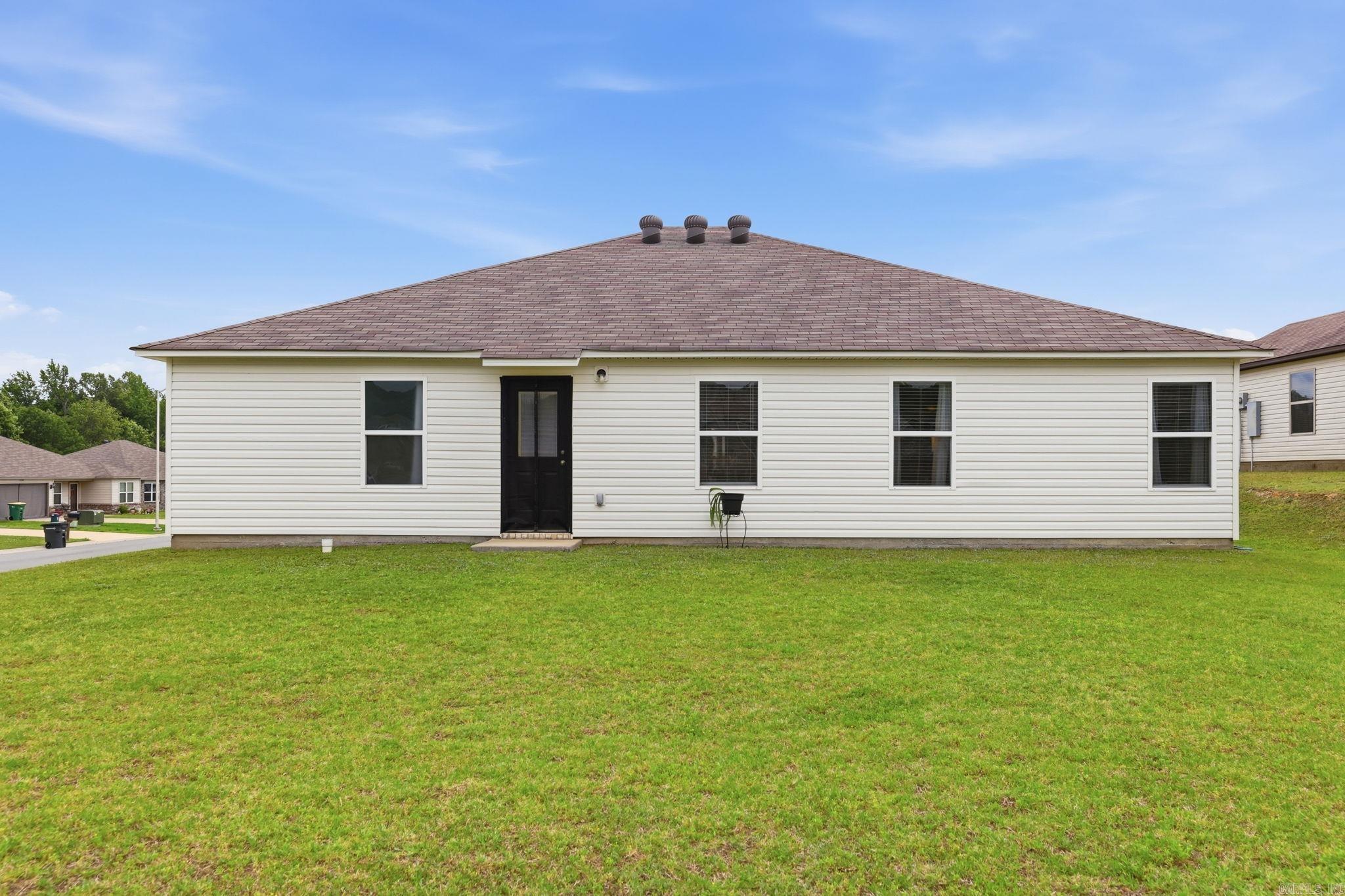1801 Williford Street Property Photo 35