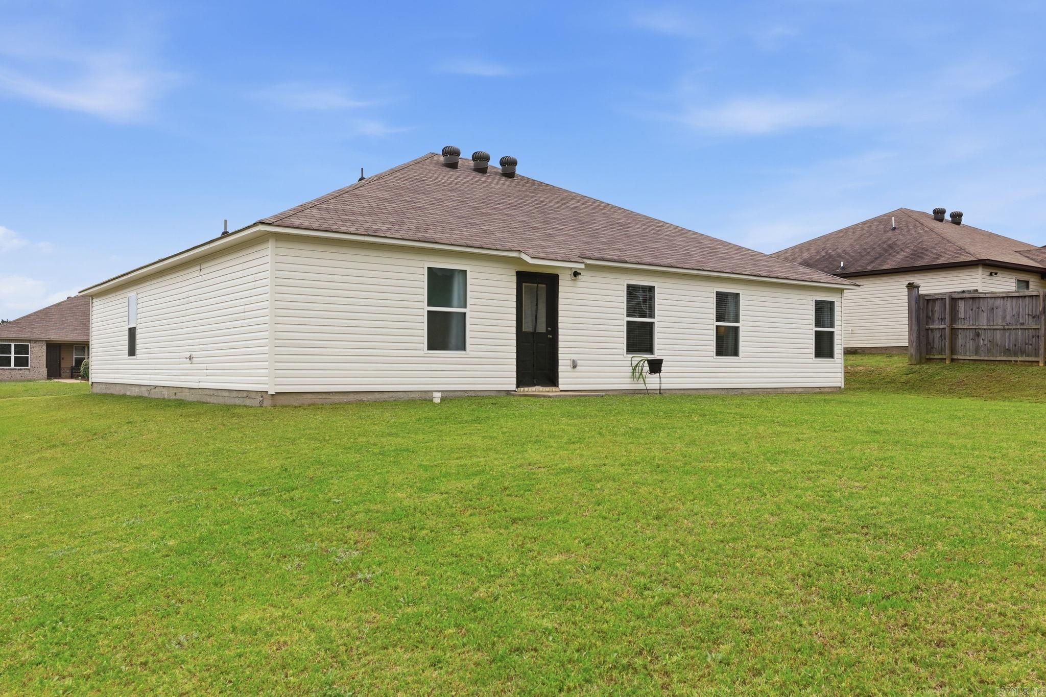 1801 Williford Street Property Photo 37
