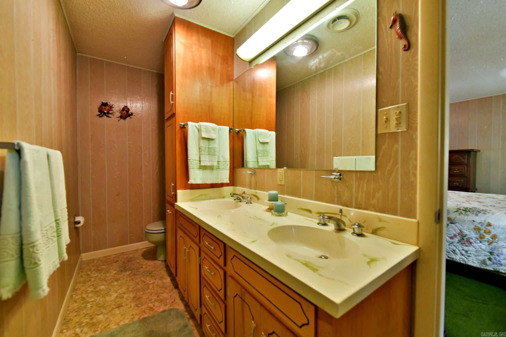 9999 Polk Road 40 Property Photo 16