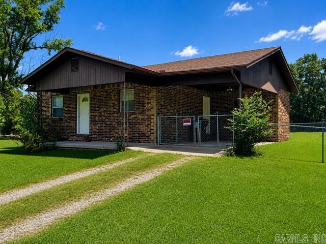 1104 Newberry Road Property Photo 1