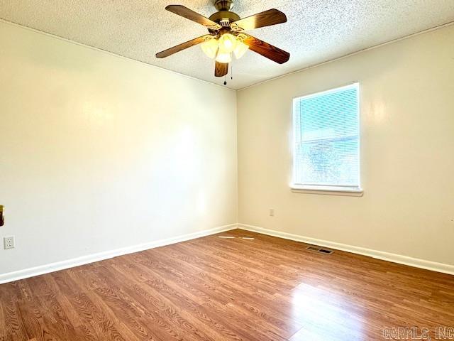 1104 Newberry Road Property Photo 16