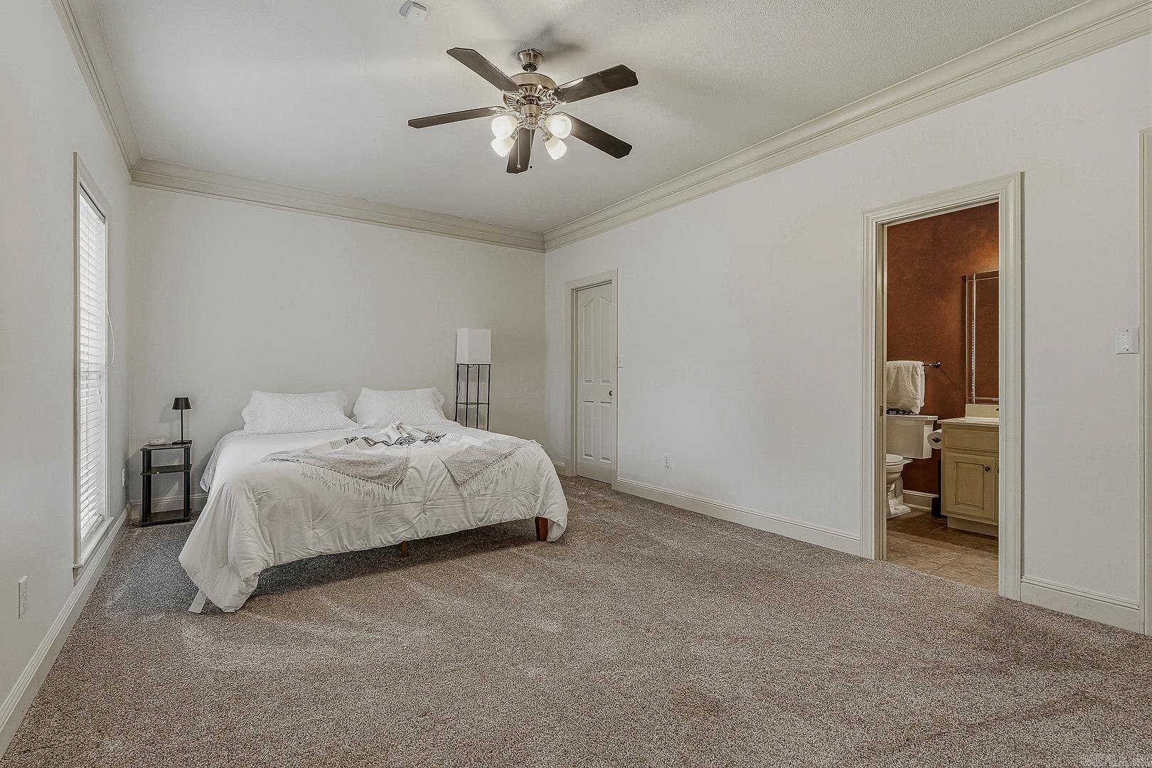 316 Dunwoody Drive Property Photo 17
