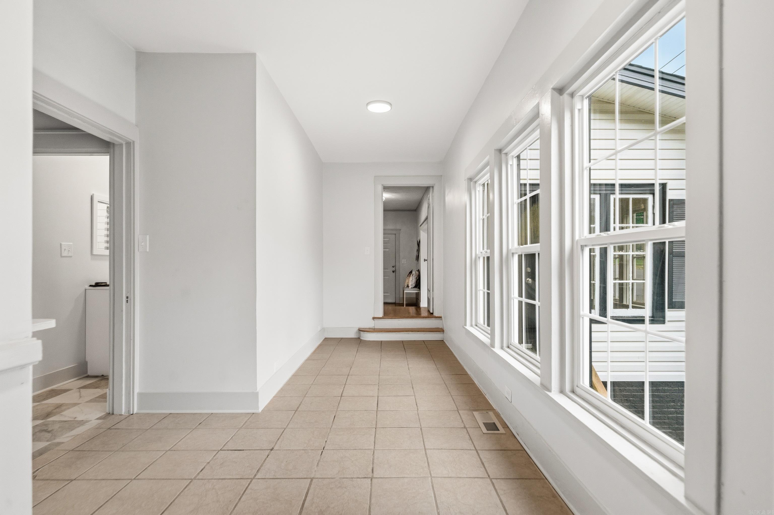 301 Summer Street Property Photo 31