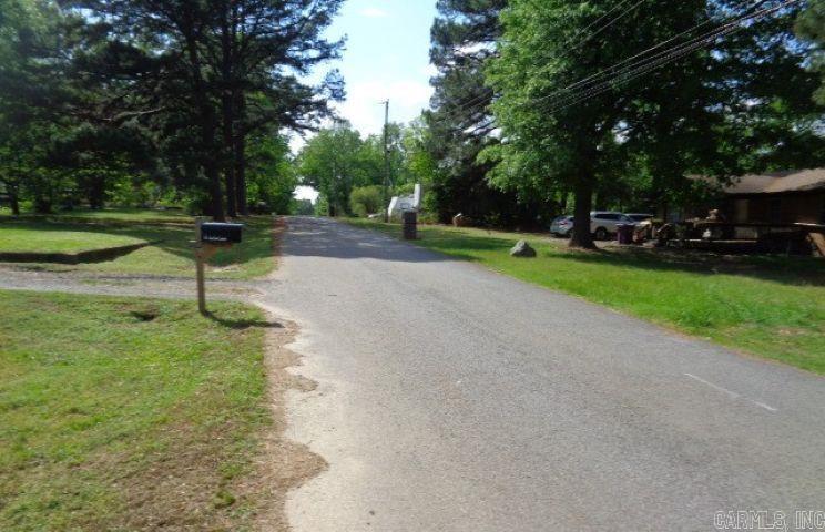 11 Jackie Lane Property Photo 5