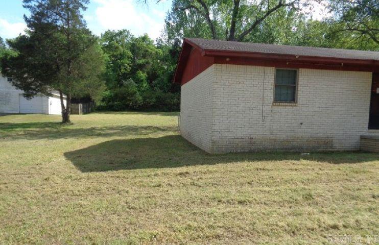 11 Jackie Lane Property Photo 7