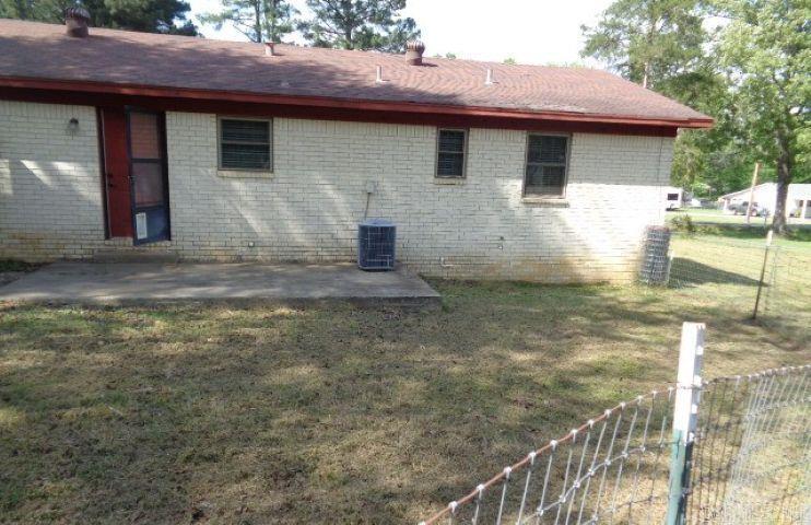 11 Jackie Lane Property Photo 10