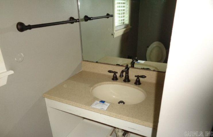 11 Jackie Lane Property Photo 16