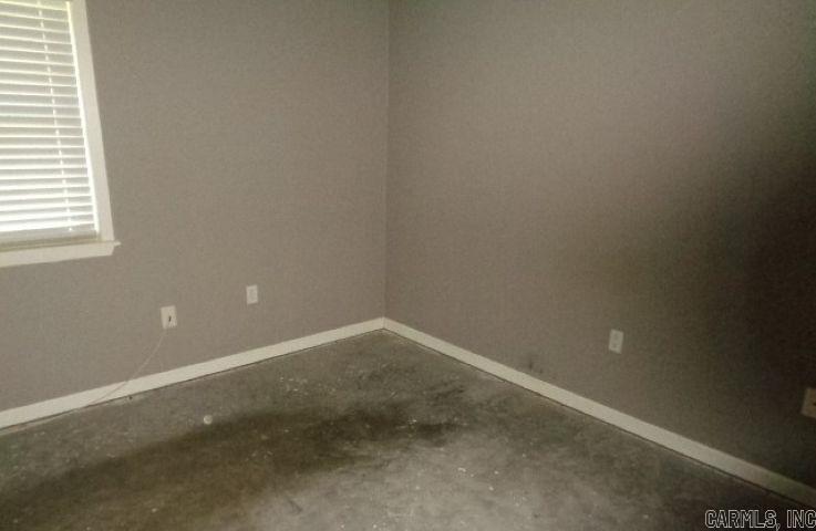 11 Jackie Lane Property Photo 18