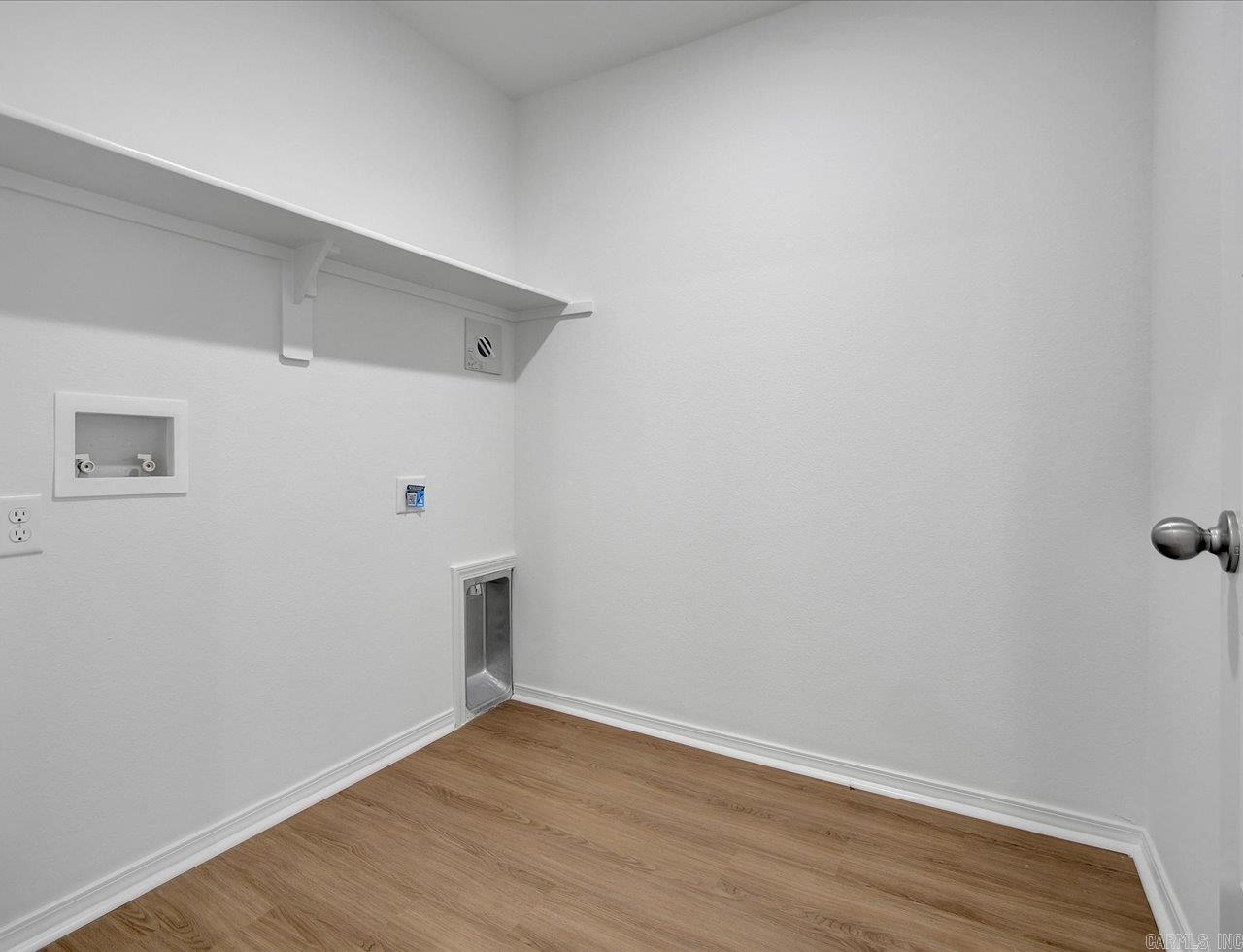 516 Chakka Loop Property Photo 7
