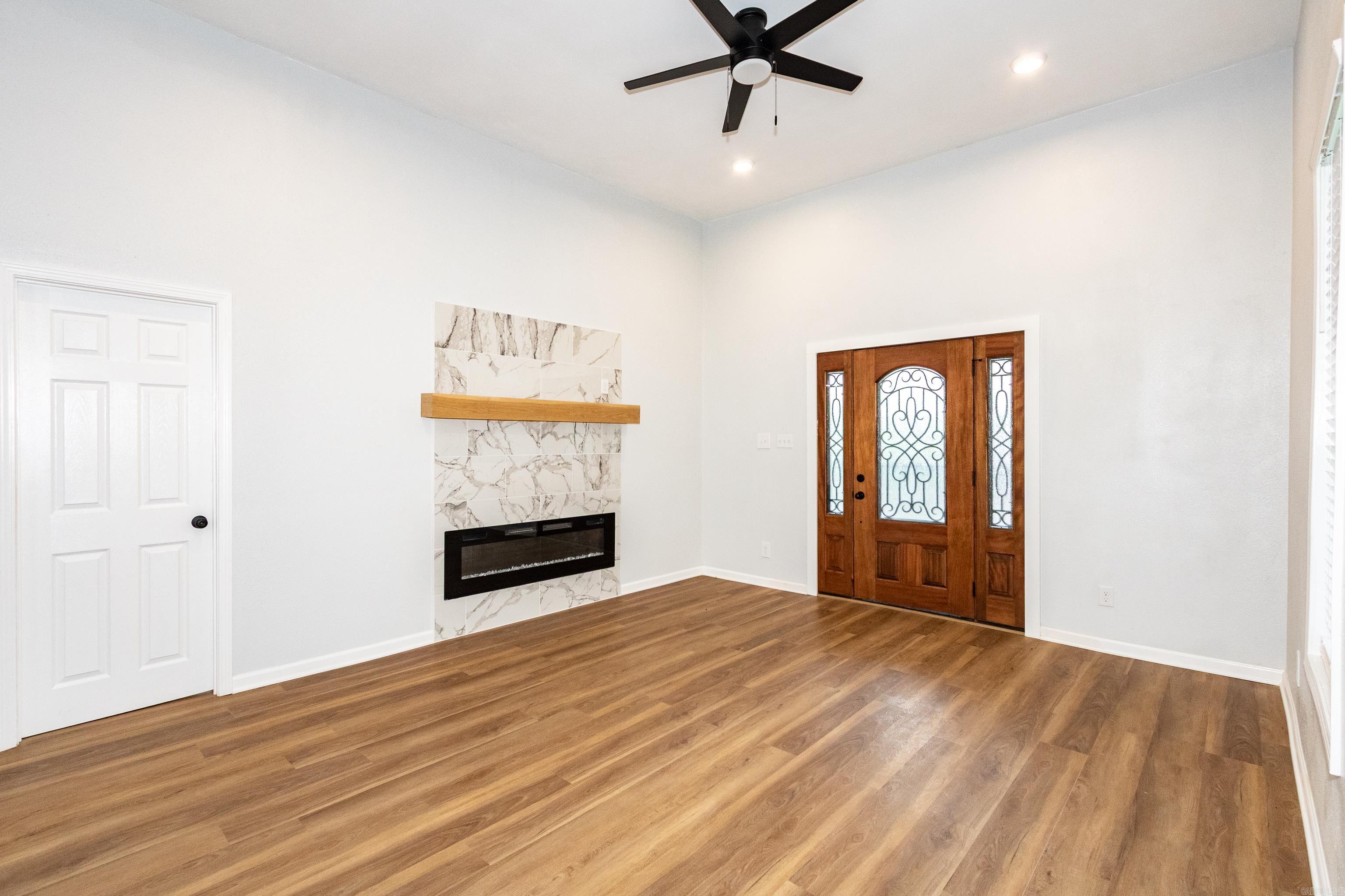 2604 S Spring Street Property Photo 9