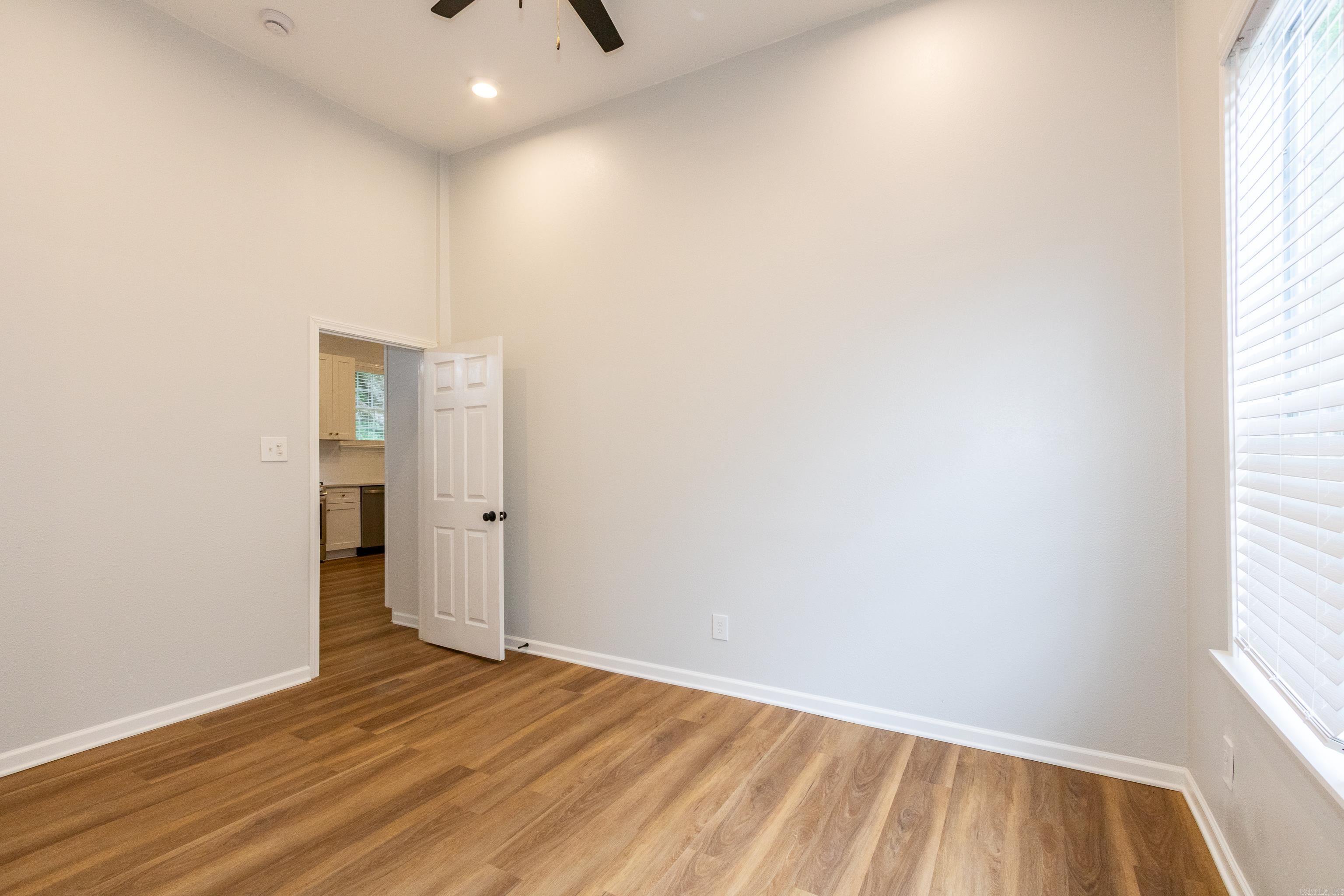 2604 S Spring Street Property Photo 35