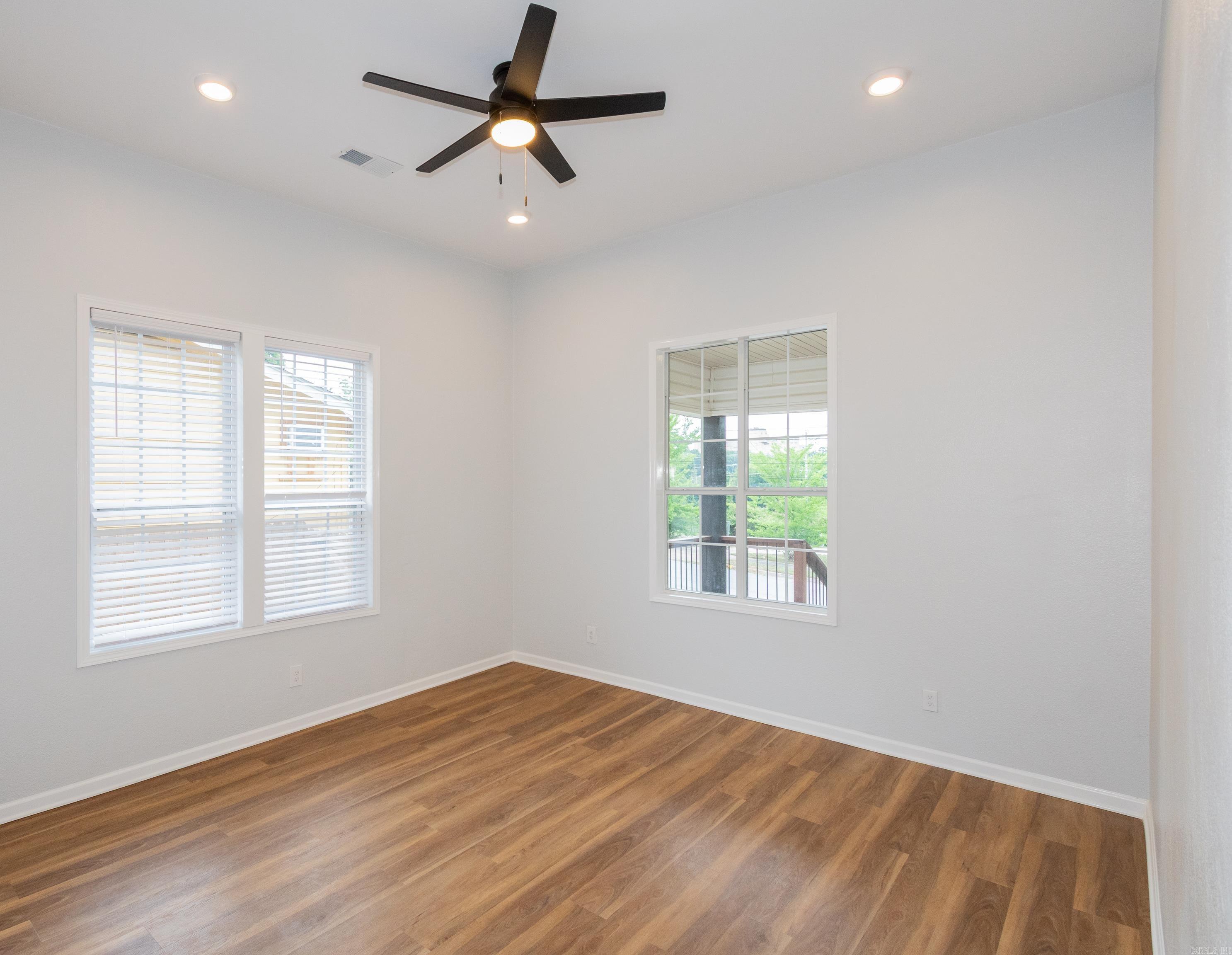 2604 S Spring Street Property Photo 42