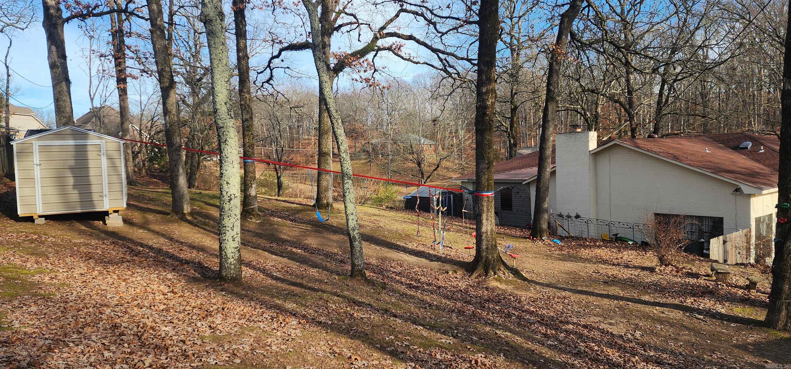 205 Kerry Dr Property Photo 4