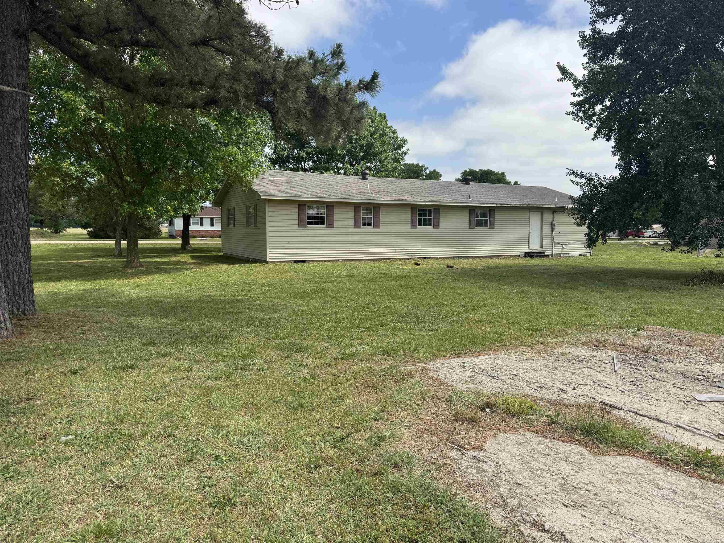 44 Cr 146 Property Photo 5