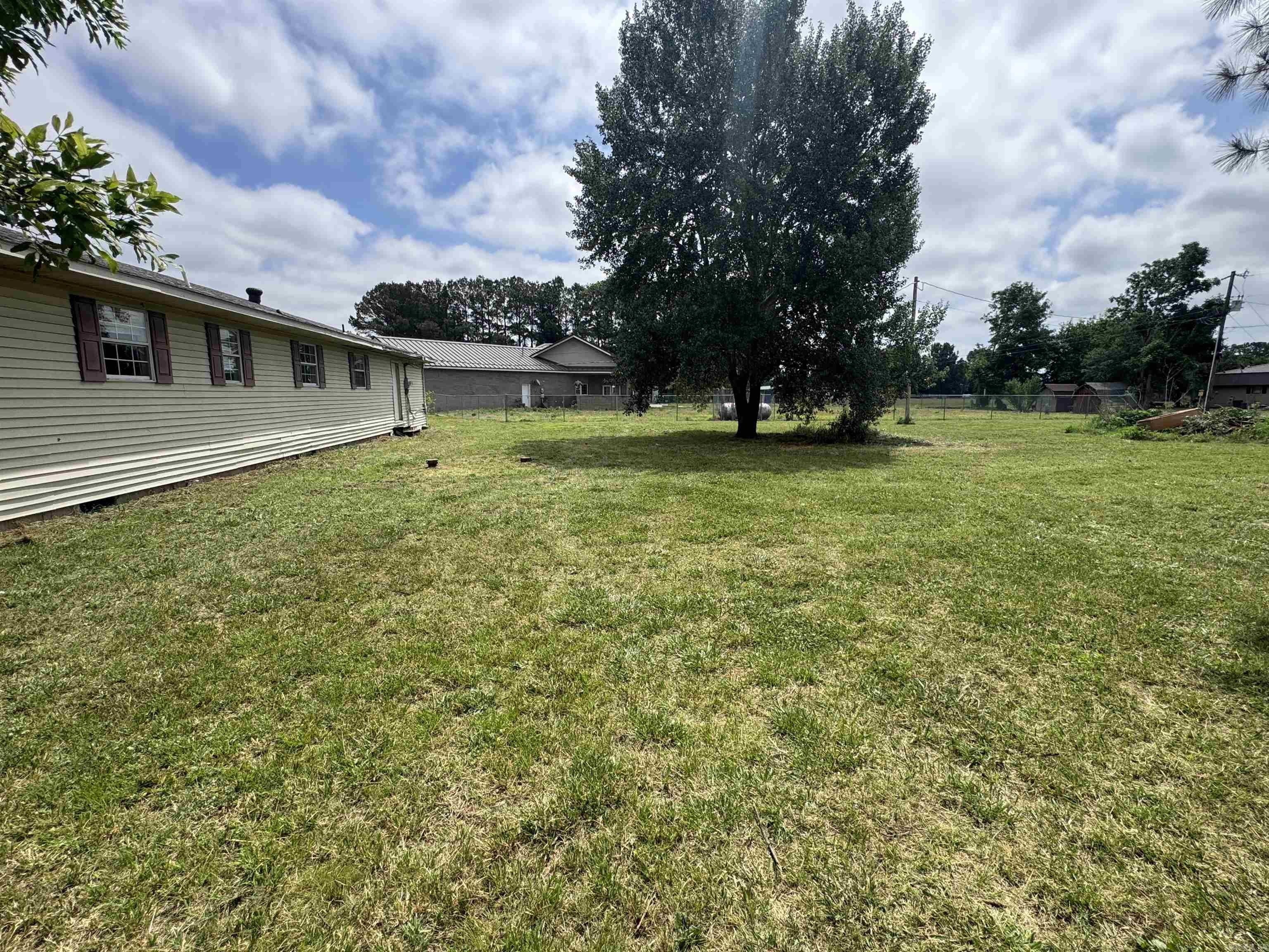 44 Cr 146 Property Photo 8
