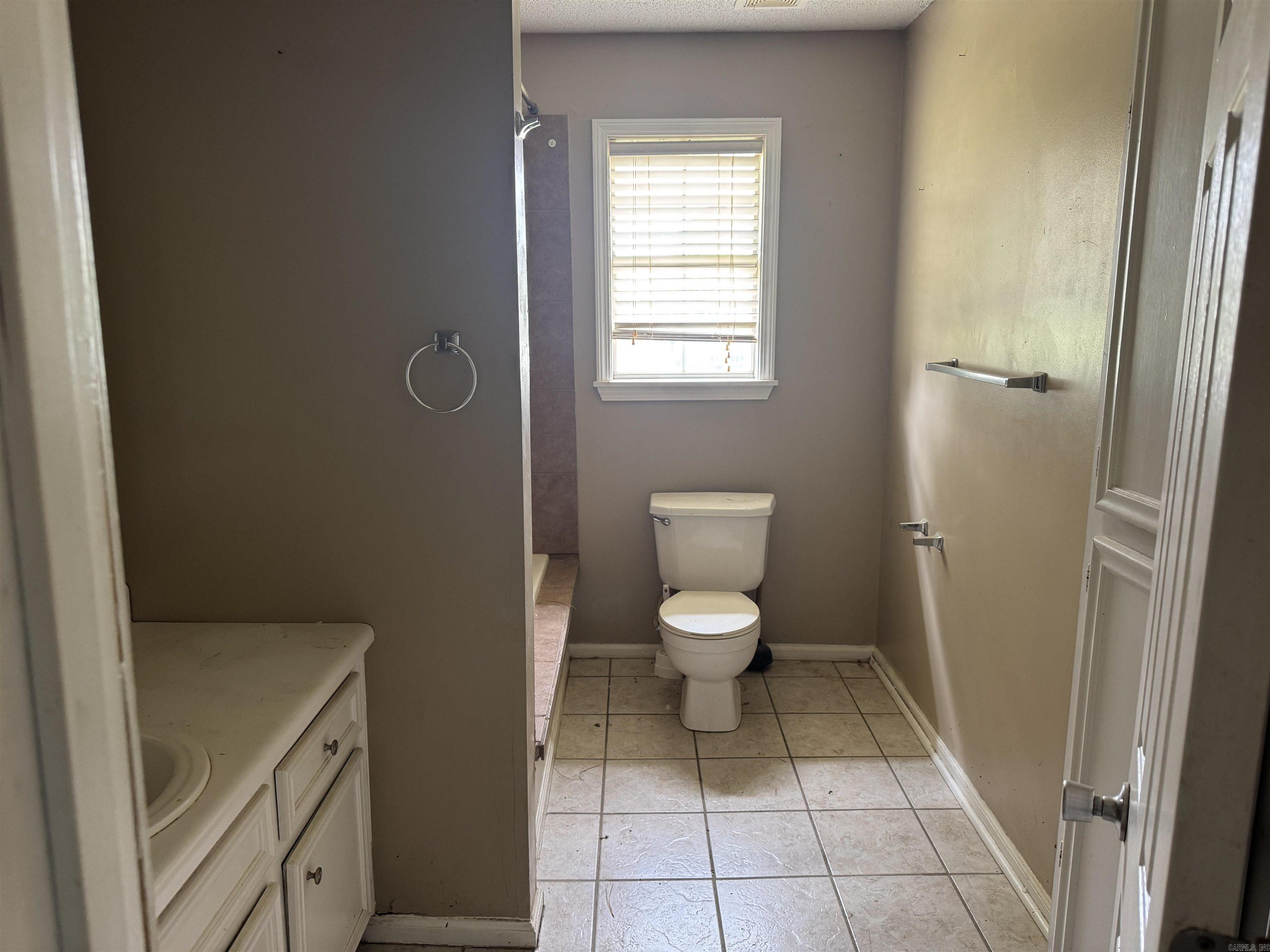 44 Cr 146 Property Photo 14