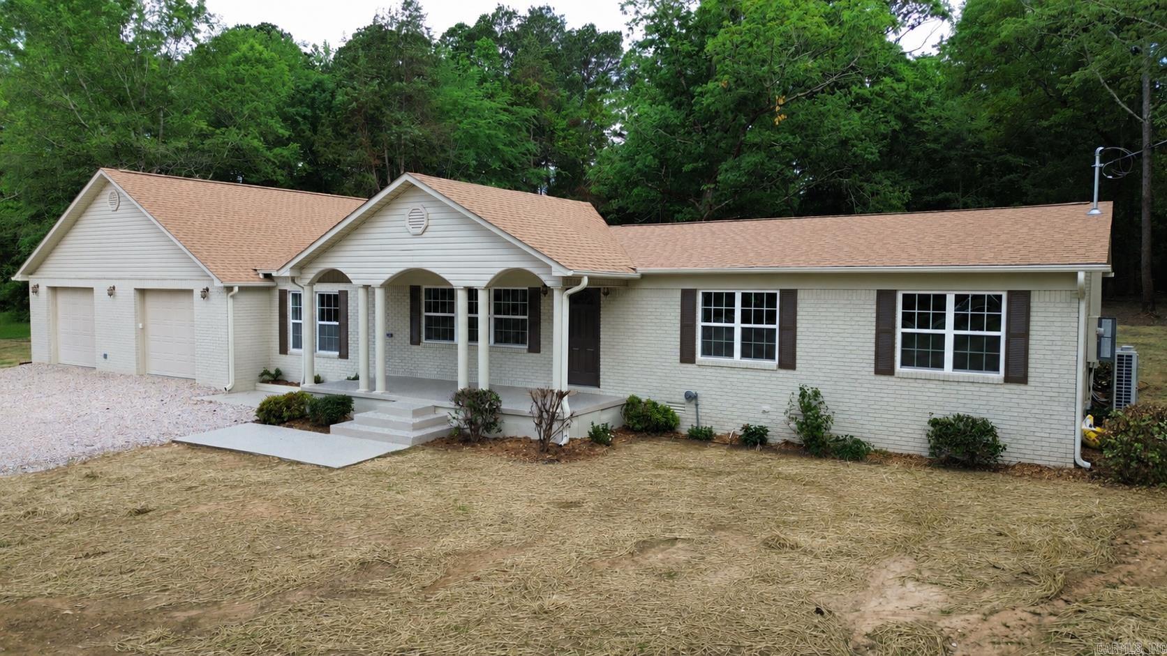 38900 Highway 67 Property Photo 1