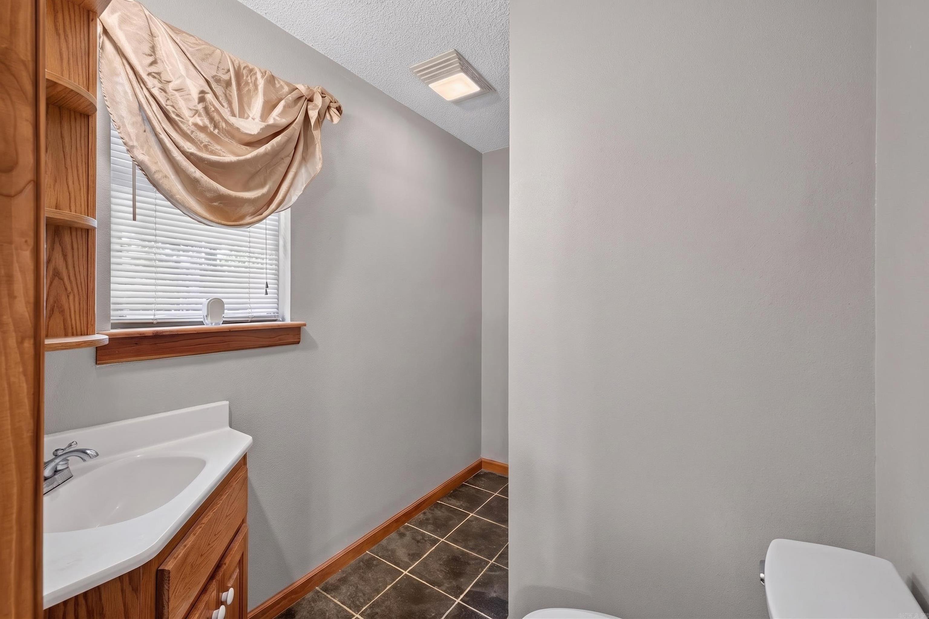 2736 Riverview Drive Property Photo 15