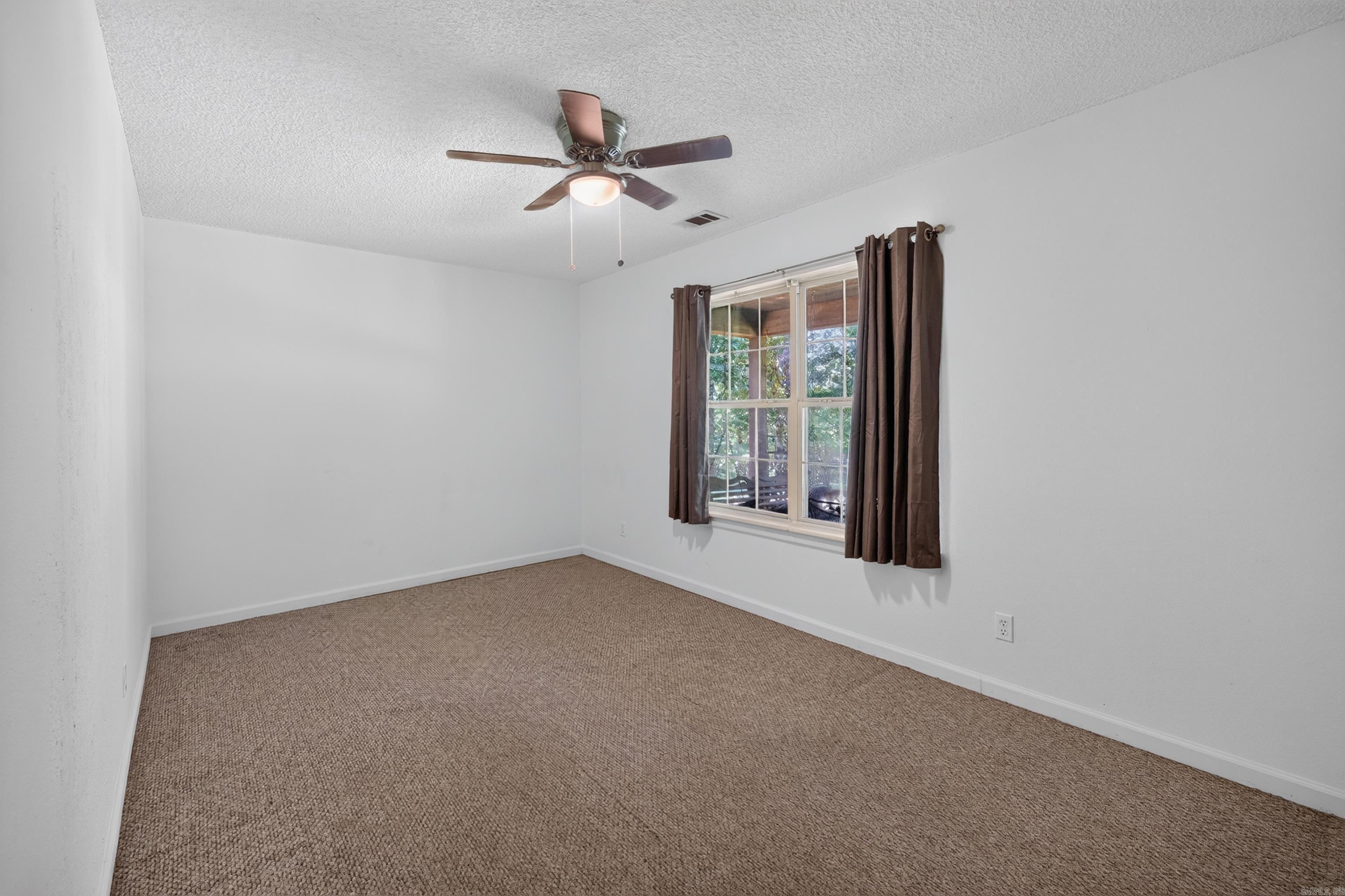 2736 Riverview Drive Property Photo 18