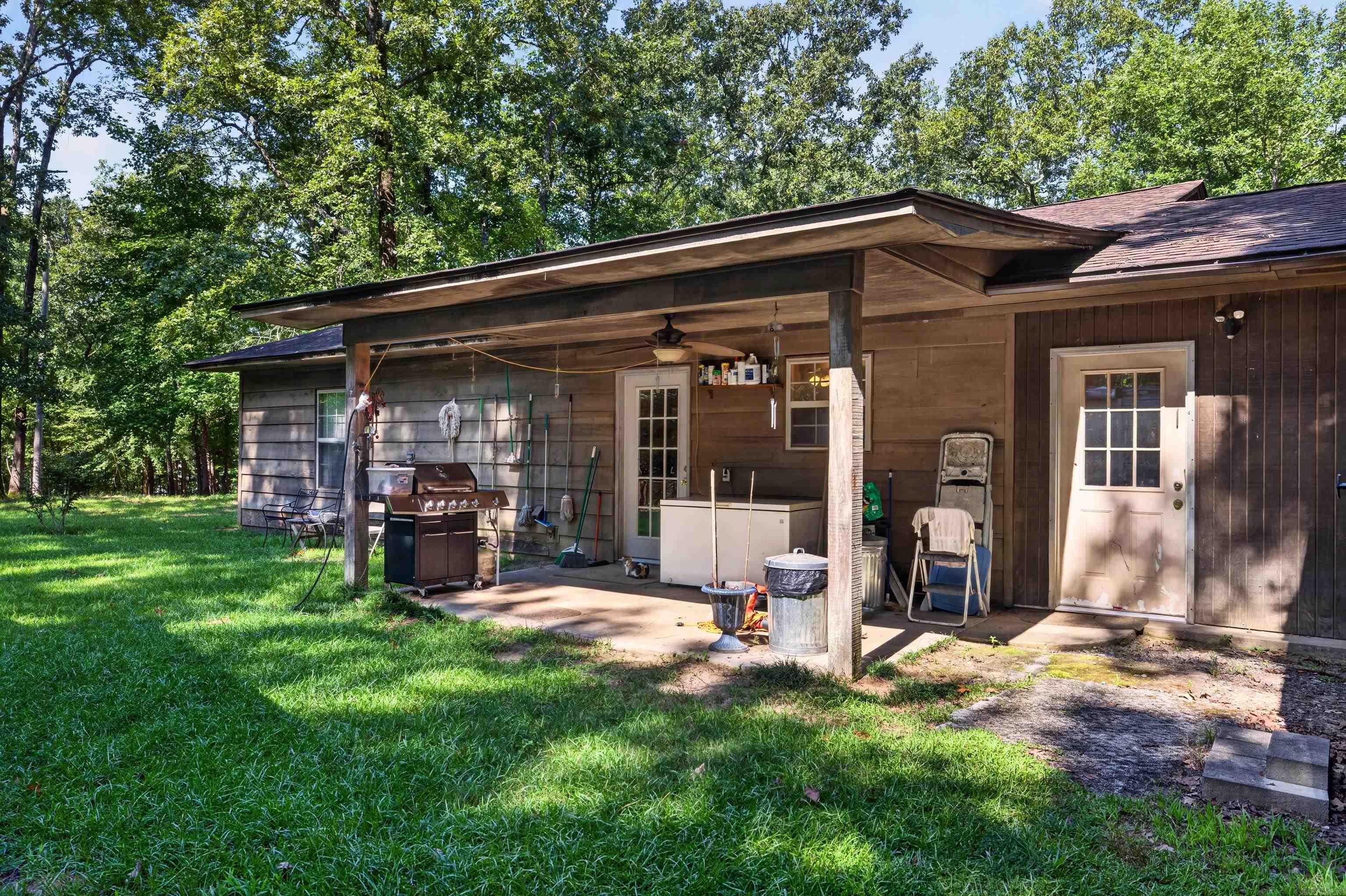 2736 Riverview Drive Property Photo 28