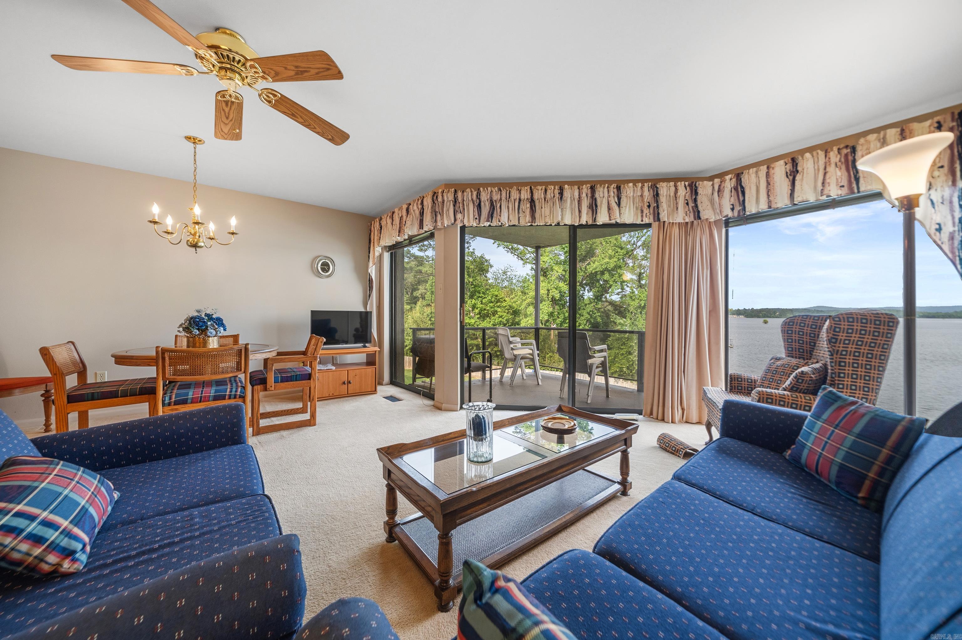 270 Lake Hamilton Drive Property Photo 11
