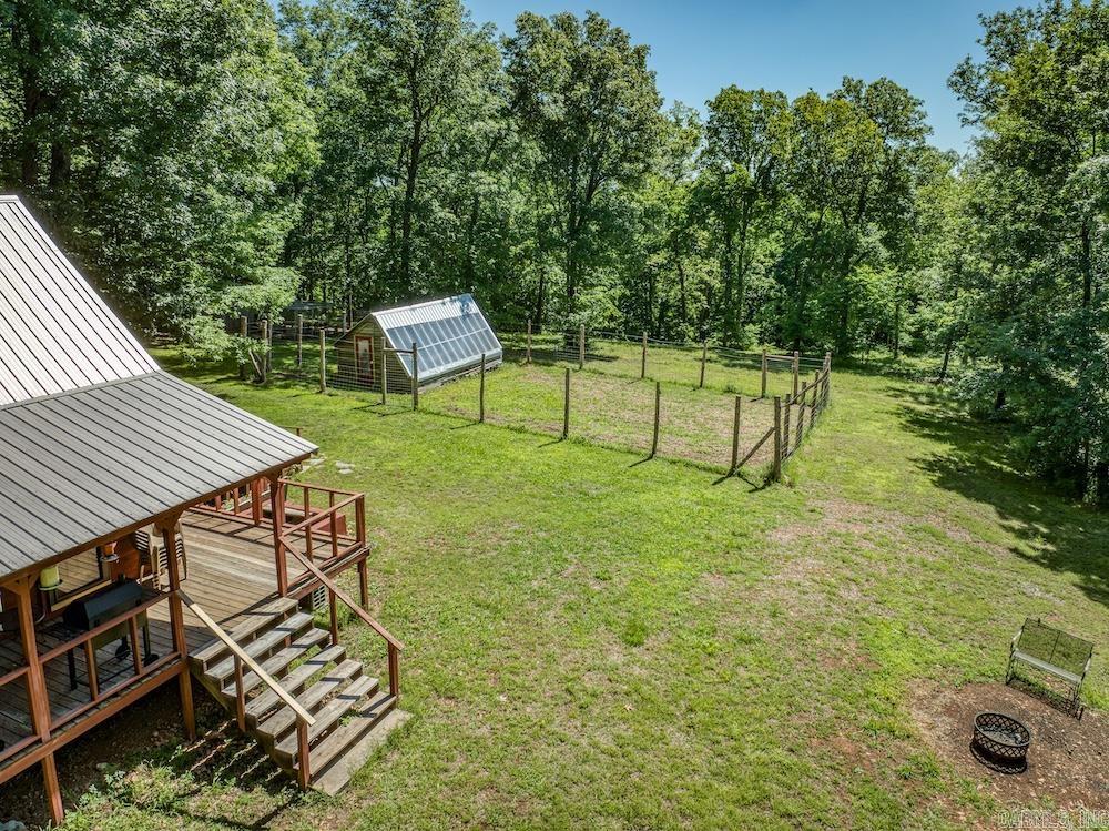2061 Mcknight Road Property Photo 2