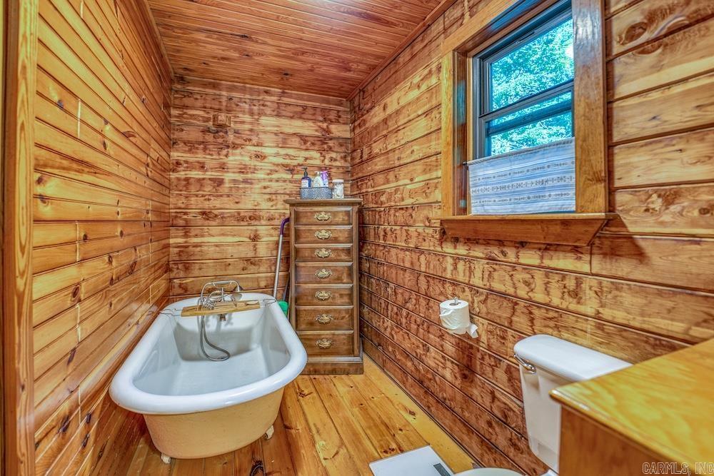 2061 Mcknight Road Property Photo 25