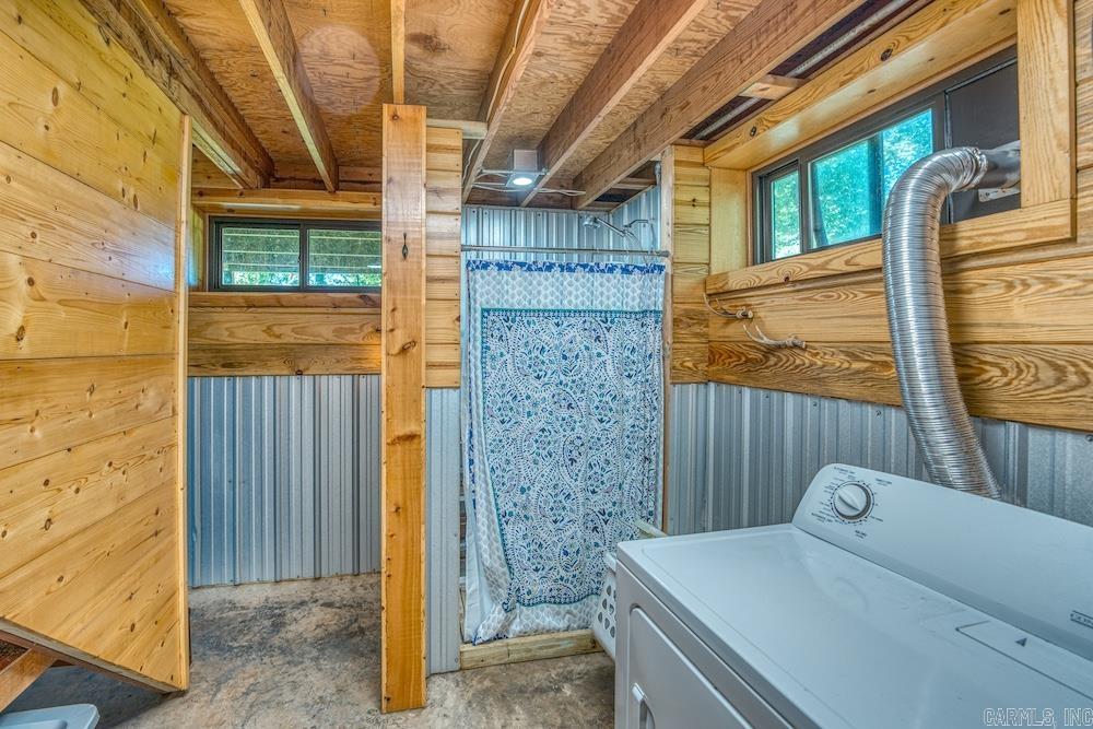 2061 Mcknight Road Property Photo 29