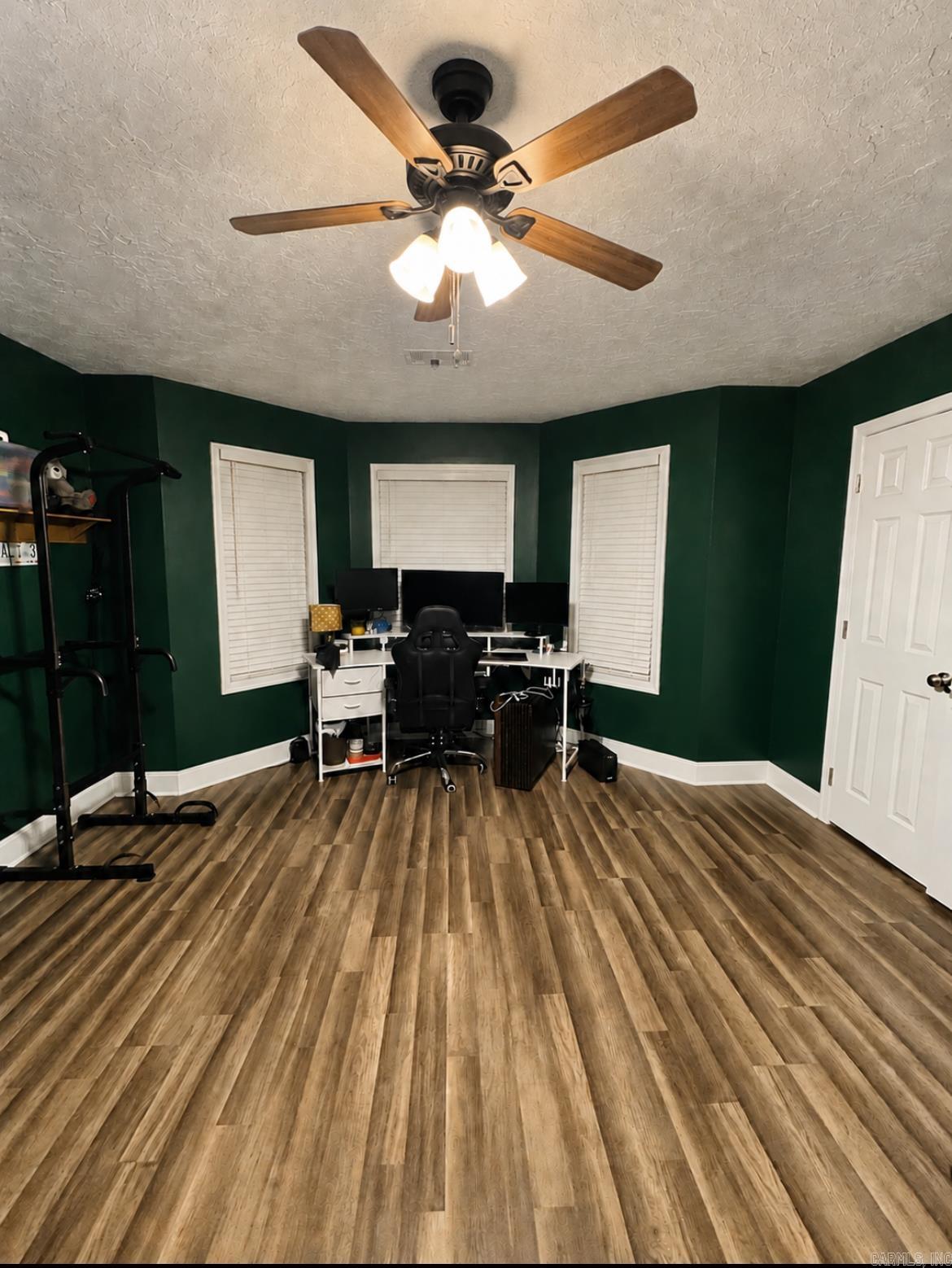 808 Trumann Street Property Photo 8