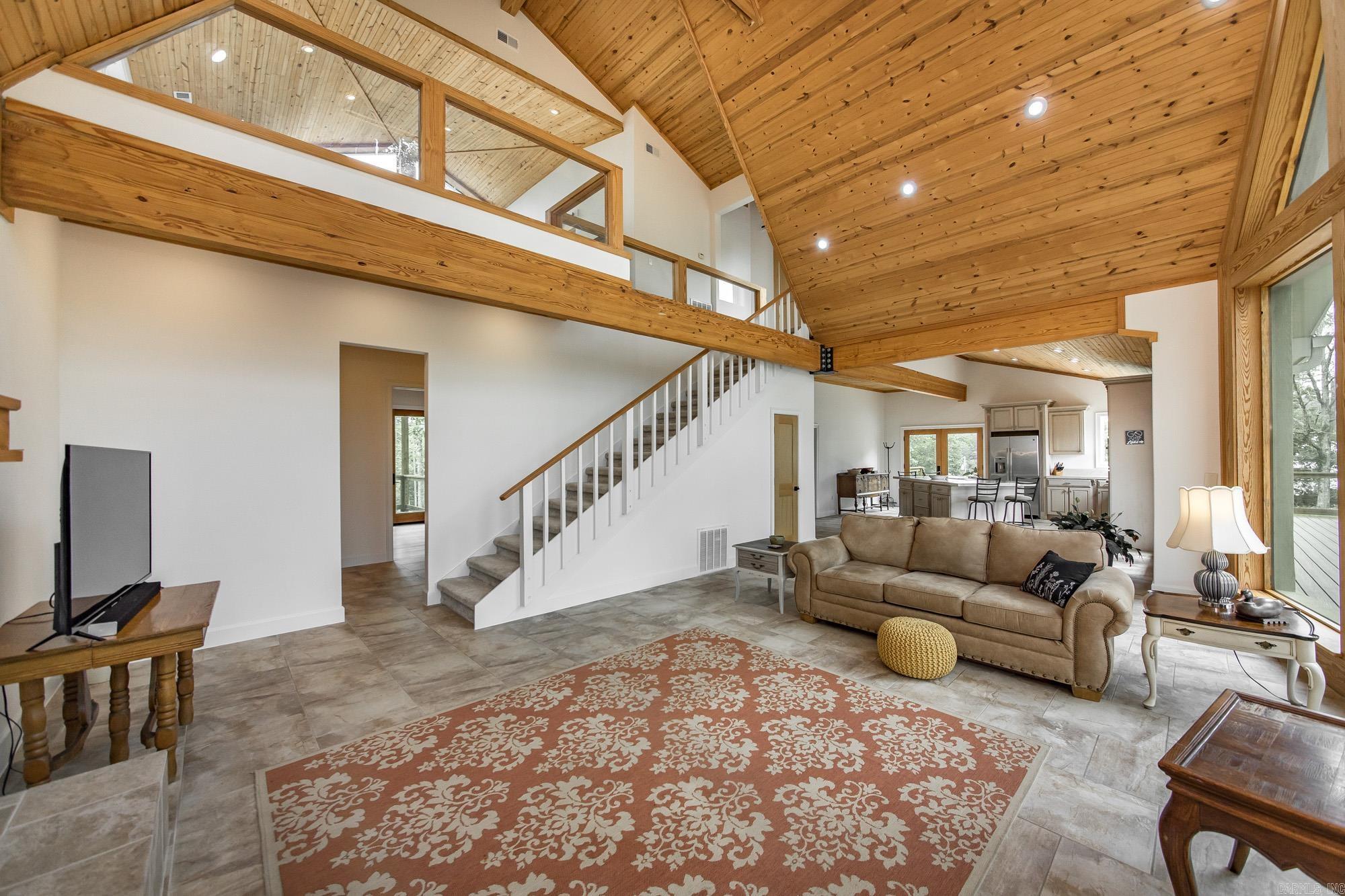 170 Maxwell House Road Property Photo 7