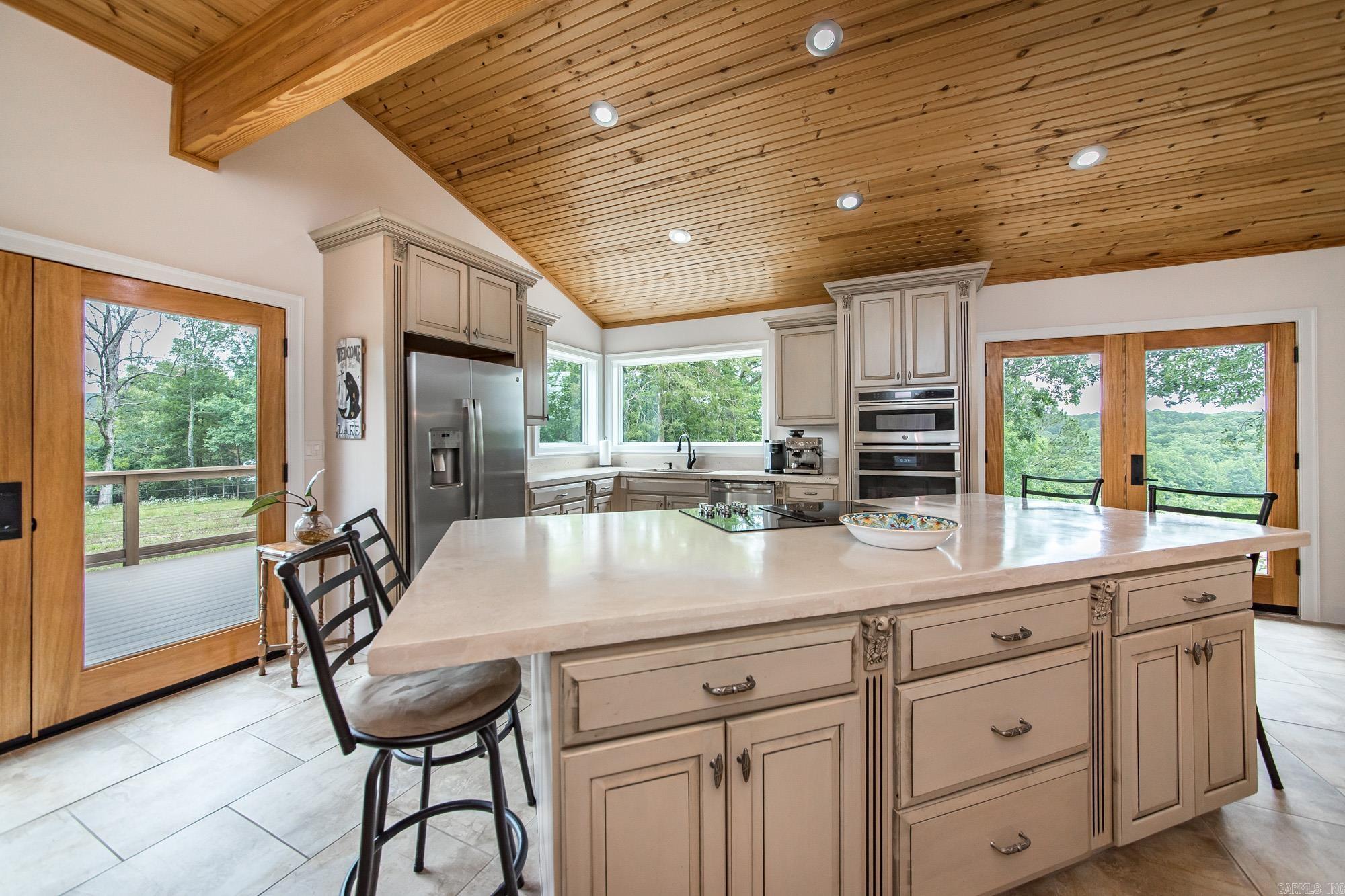 170 Maxwell House Road Property Photo 11