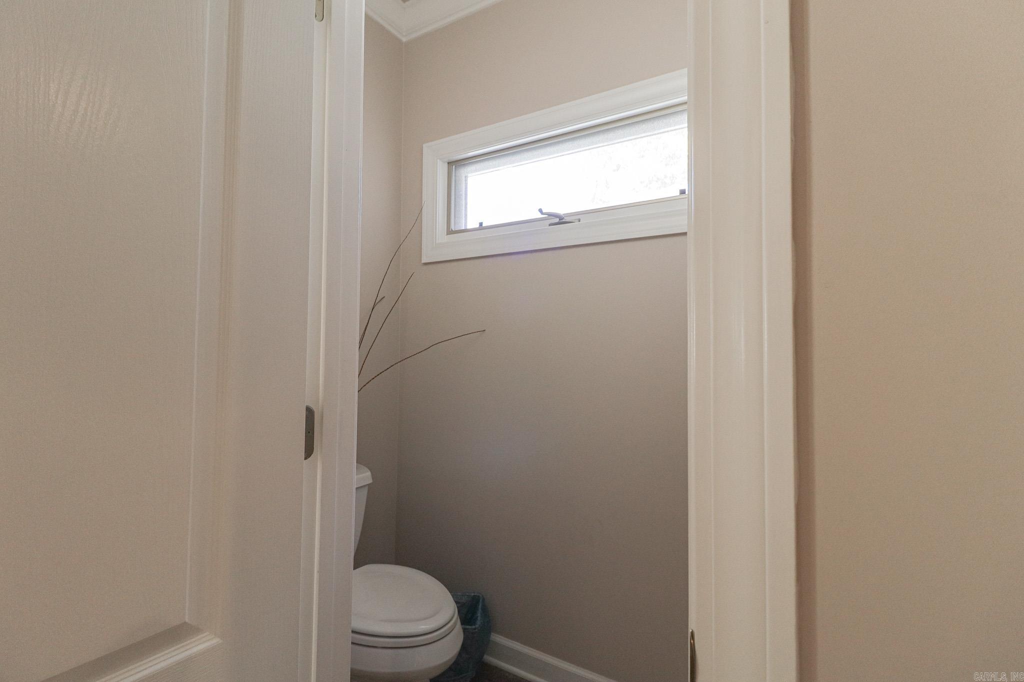 2100 Paula Drive Property Photo 33
