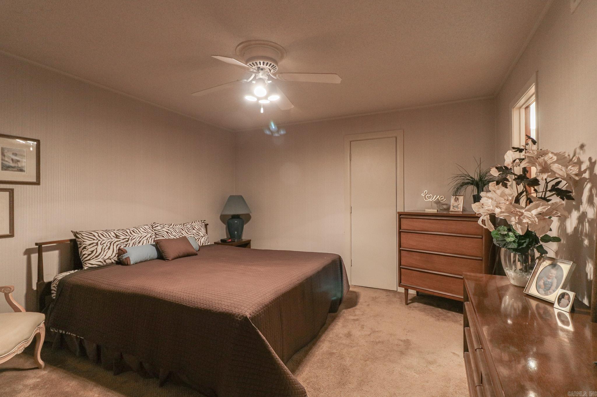 2100 Paula Drive Property Photo 37