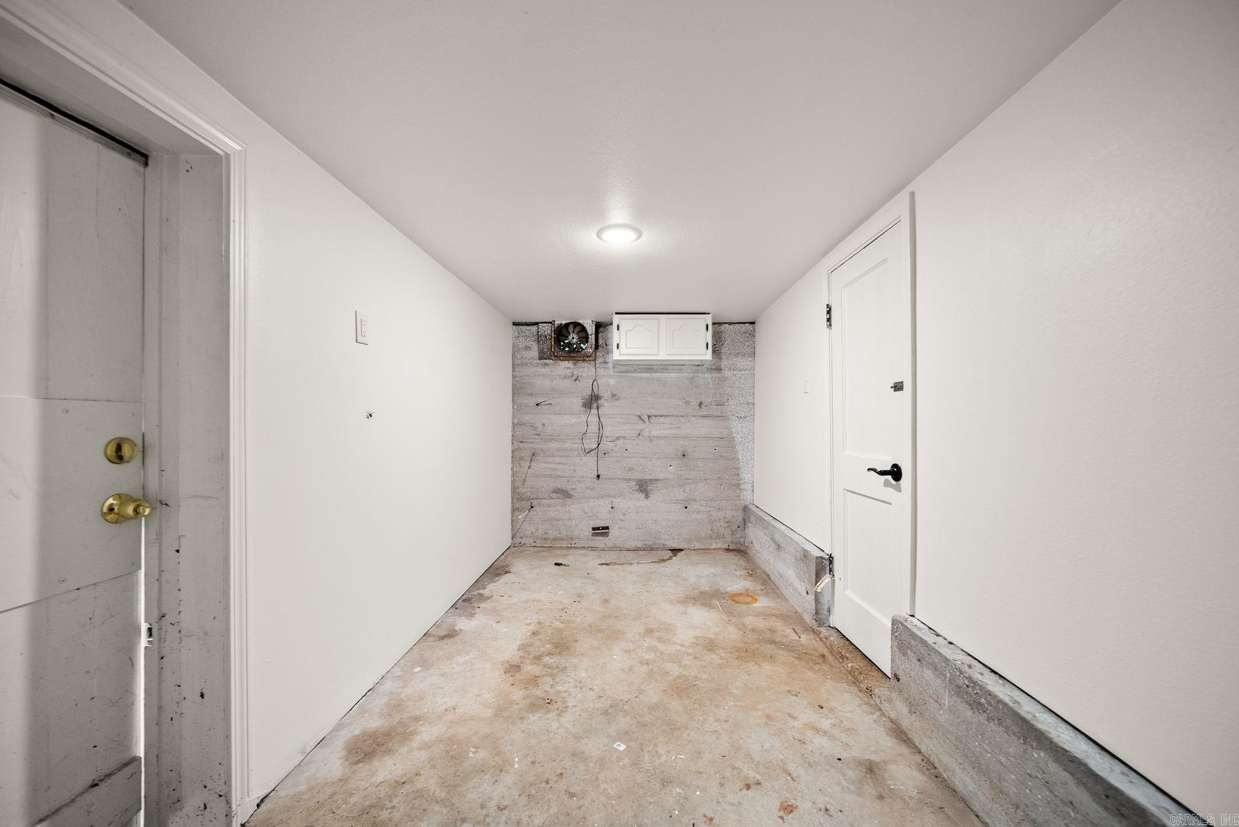 2104 Brownwood Rd Property Photo 40