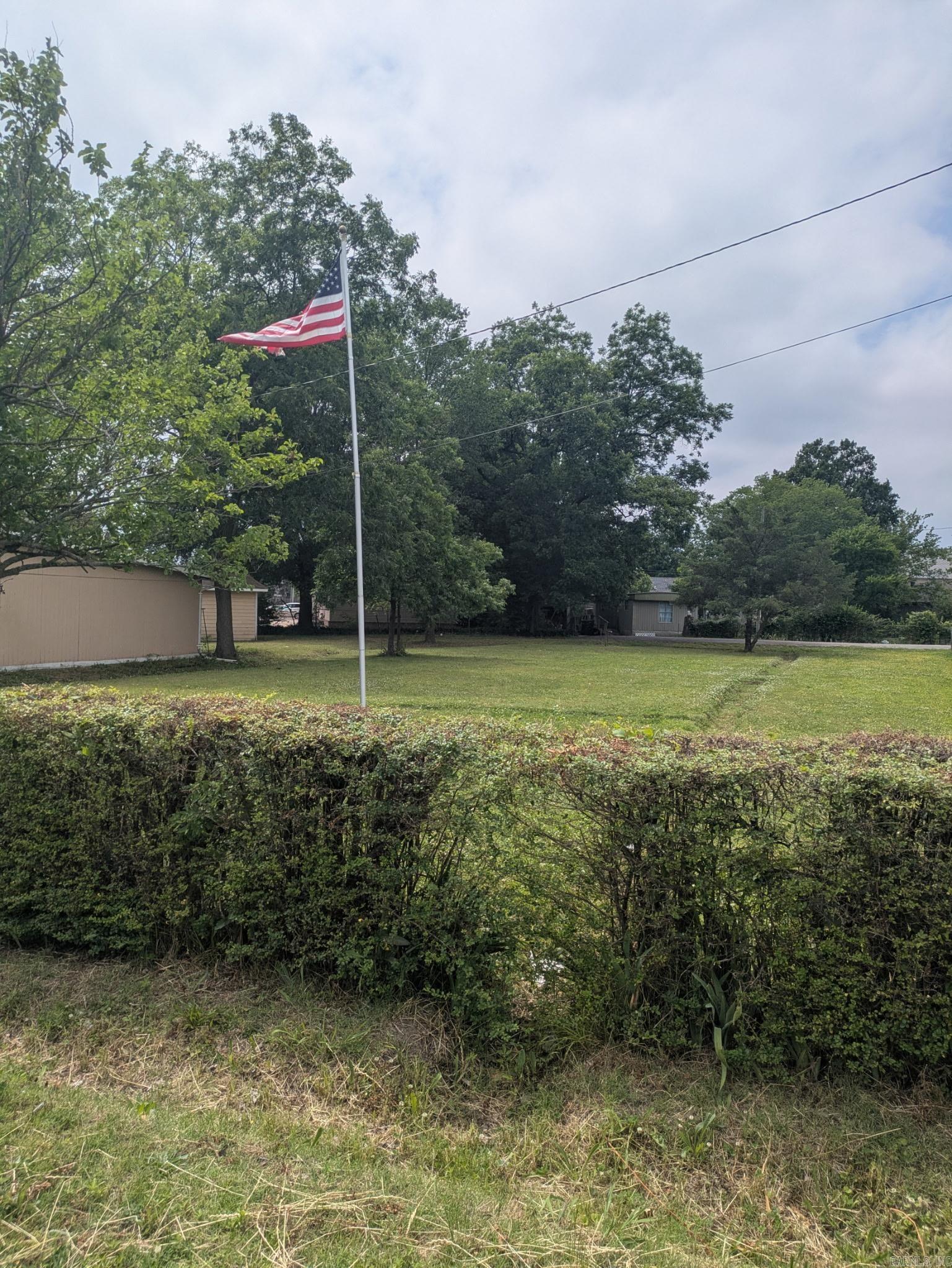 2213 Central Property Photo 1