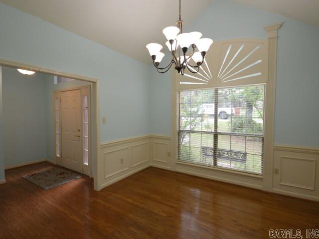 1910 Cherry Bend Property Photo 9