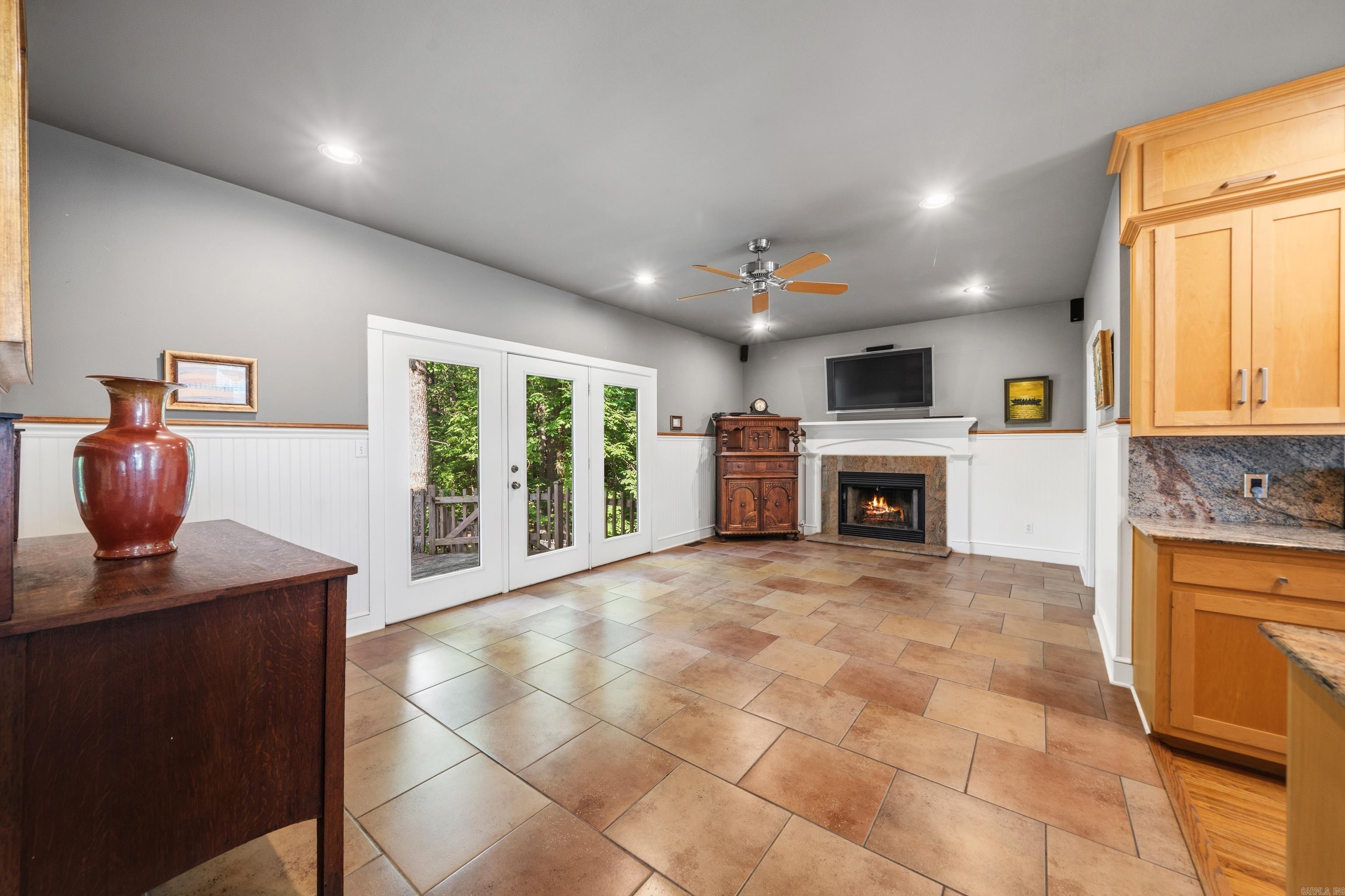 7 Timber Ridge Circle Property Photo 4