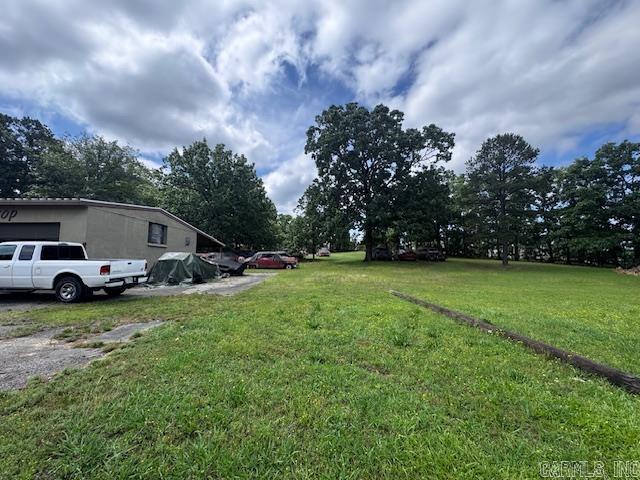 24305 Hwy 365 N Property Photo 3