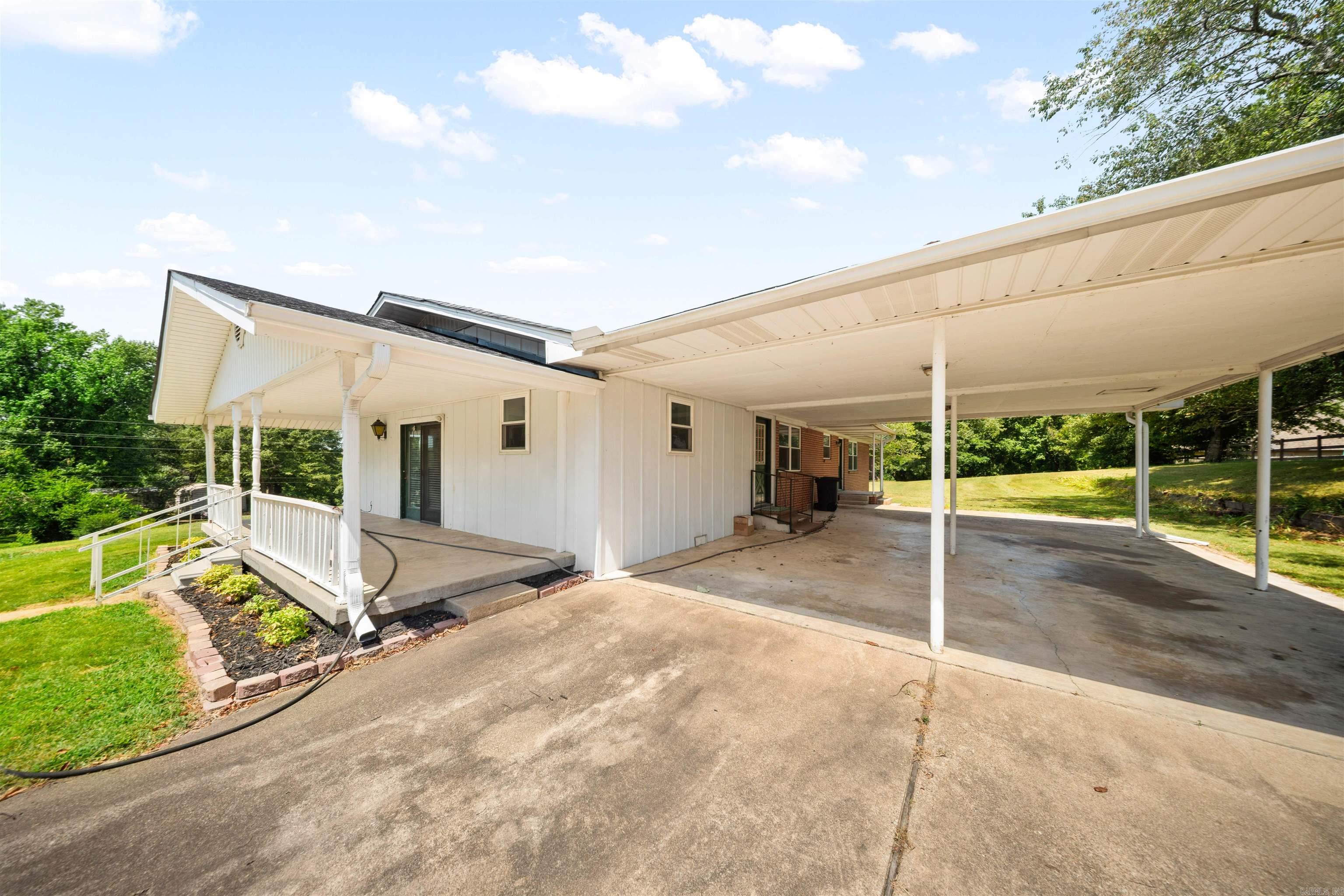 4217 Highway 5 Property Photo 5