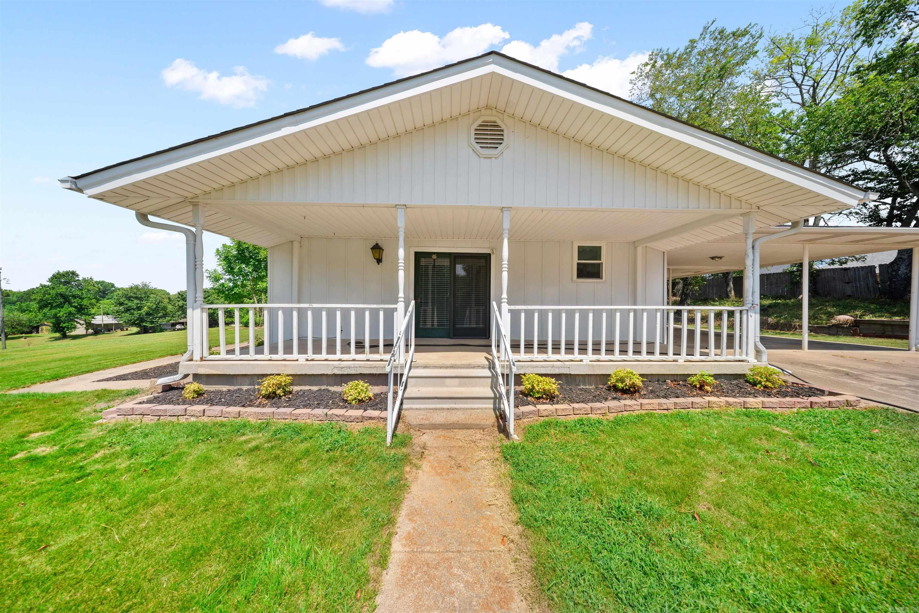 4217 Highway 5 Property Photo 6