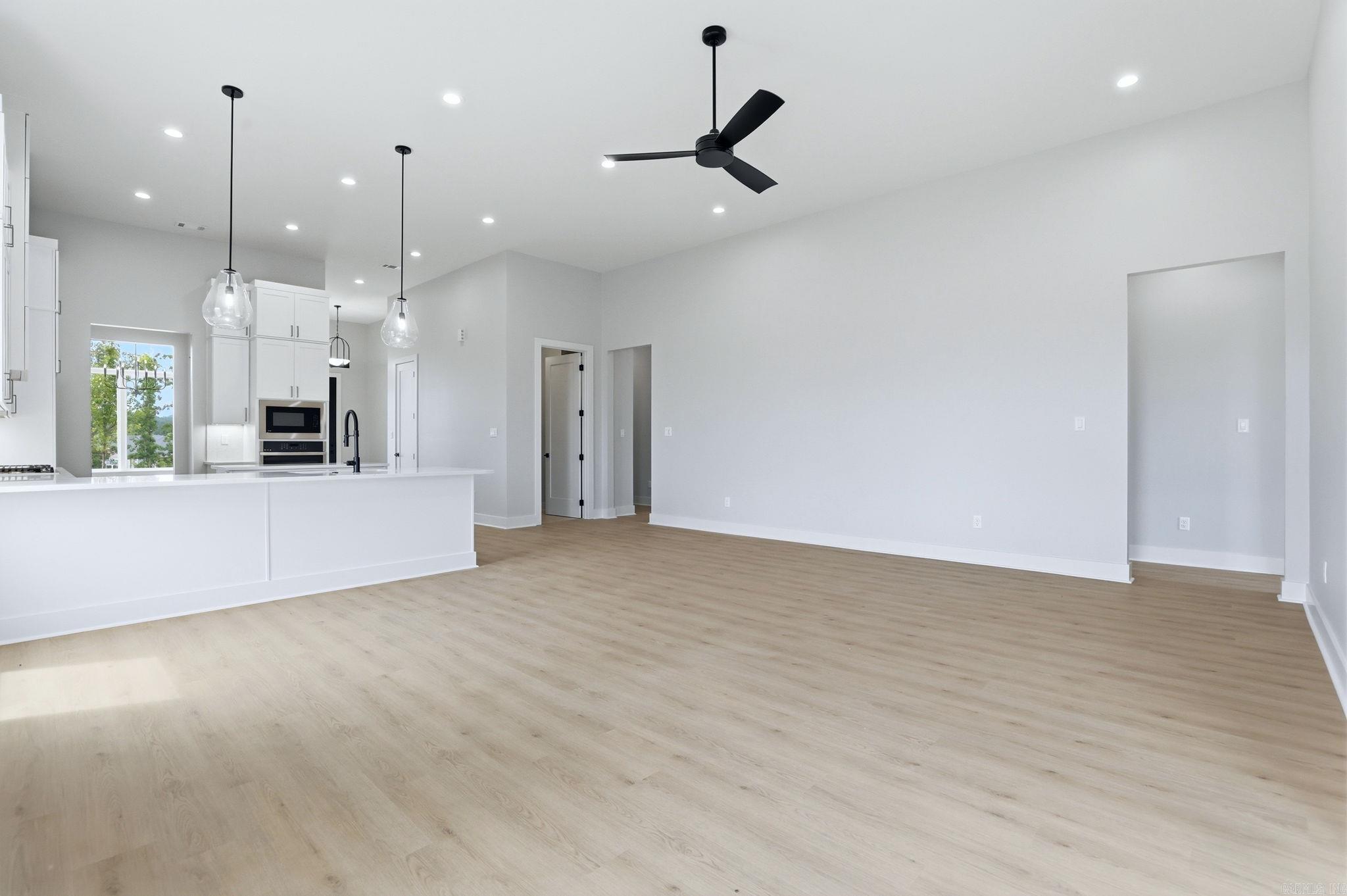 32 Mountain Brook Road Property Photo 15