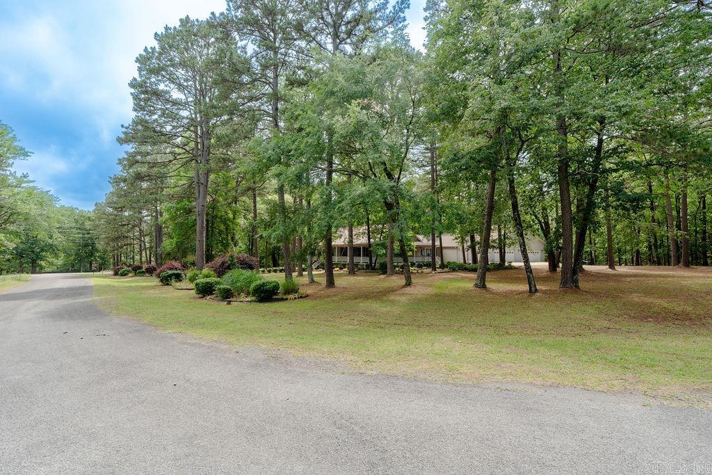 55 Crystal Court Circle Property Photo 4