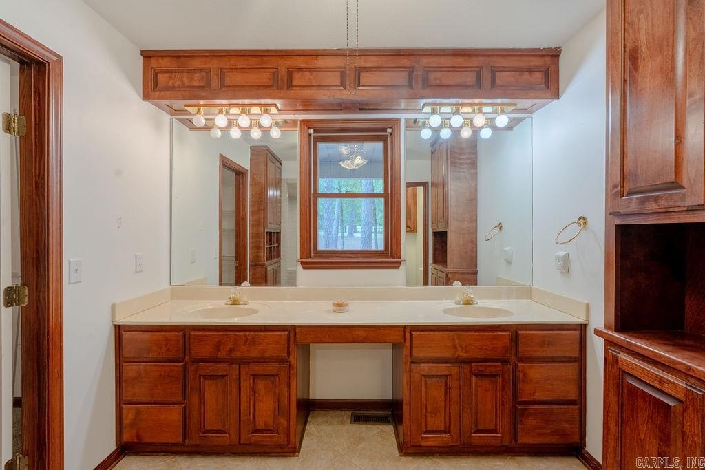 55 Crystal Court Circle Property Photo 26