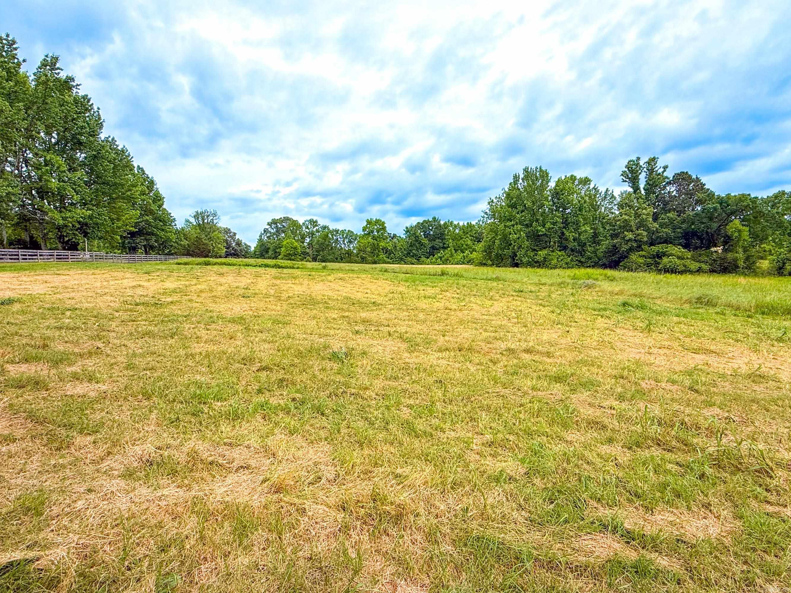 347 Deroche Lane Property Photo 32