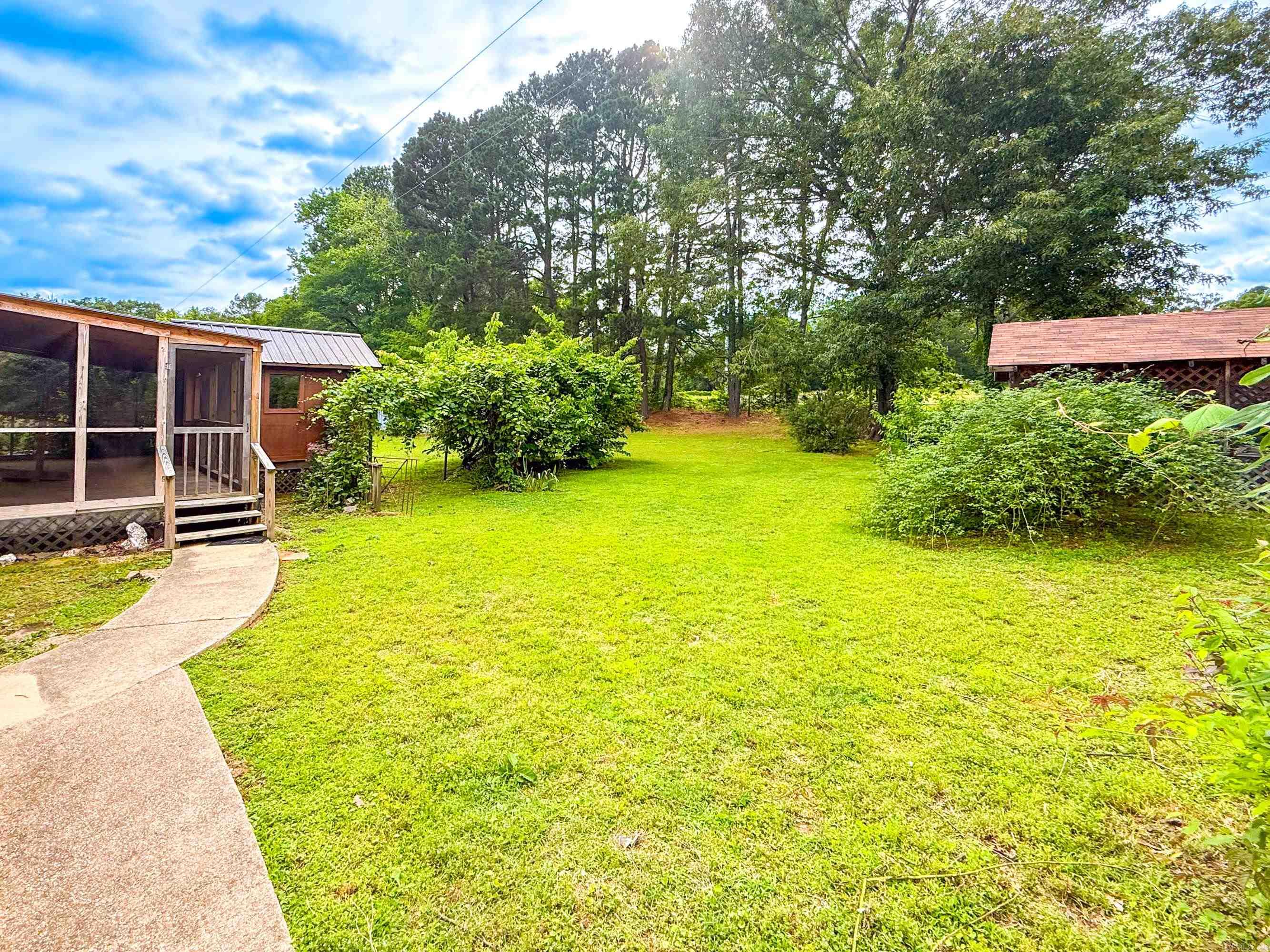 347 Deroche Lane Property Photo 37